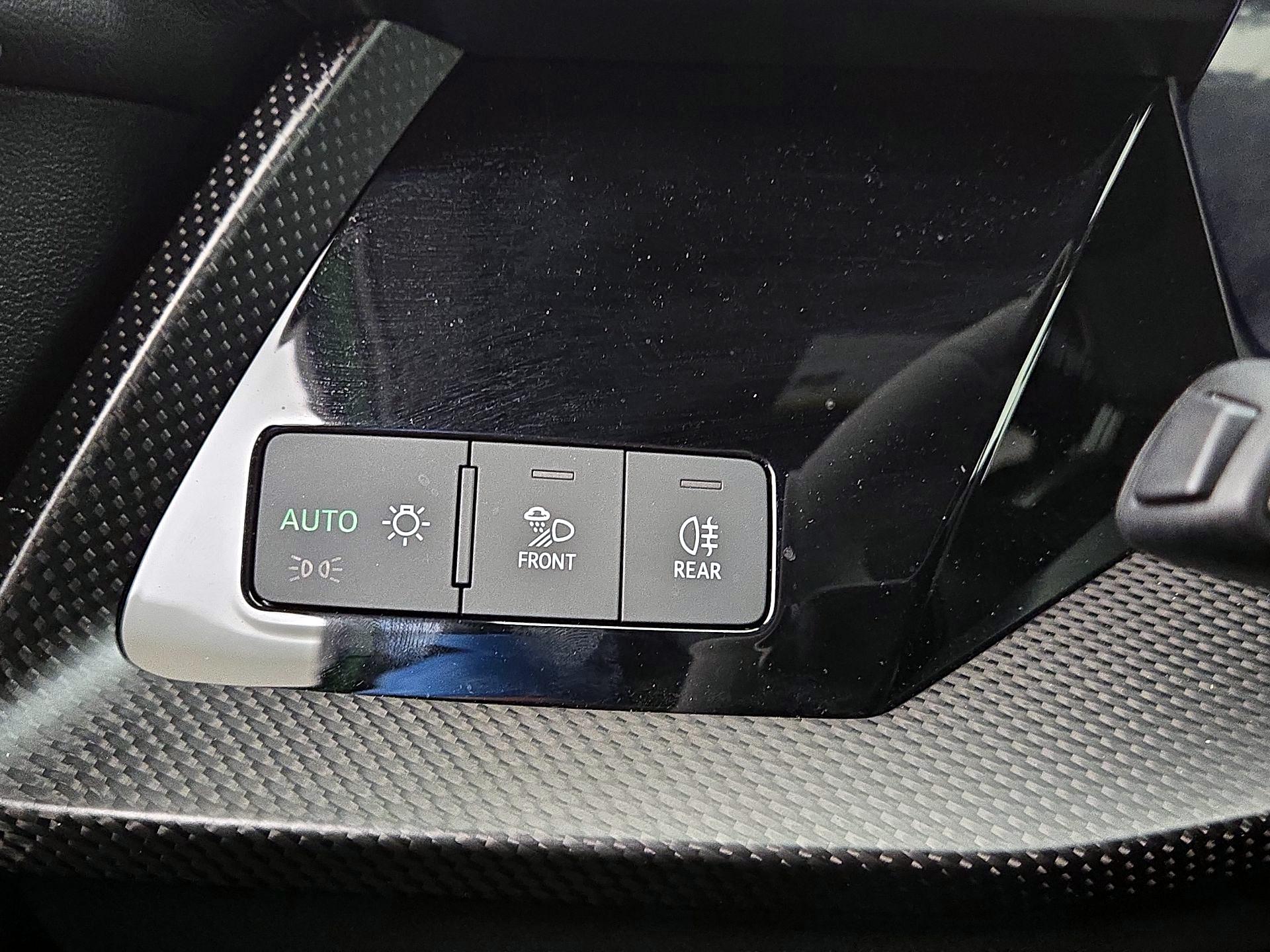 Thumbnail: 2025 Audi RS 3 - 13