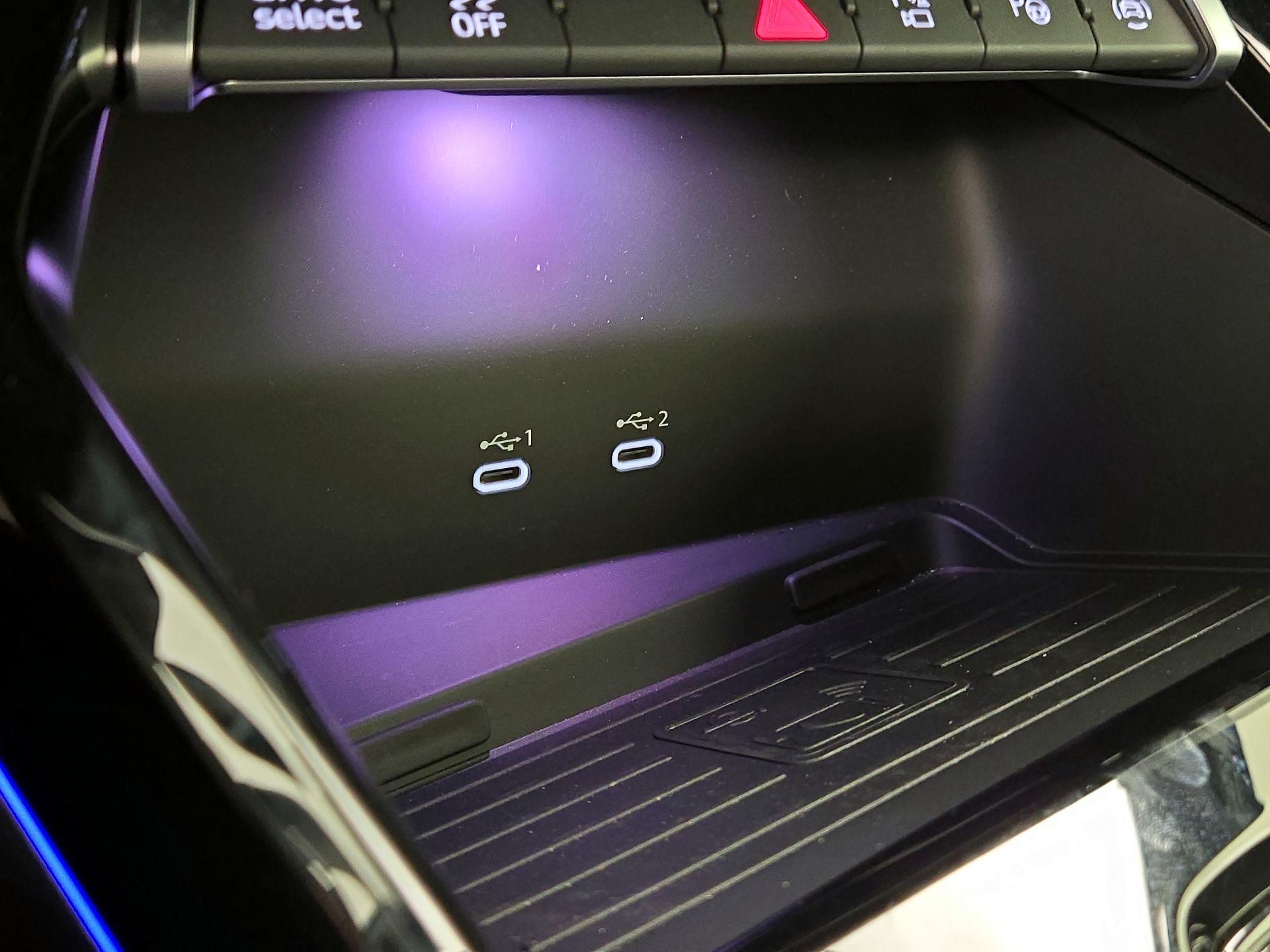 Thumbnail: 2025 Audi RS 3 - 18