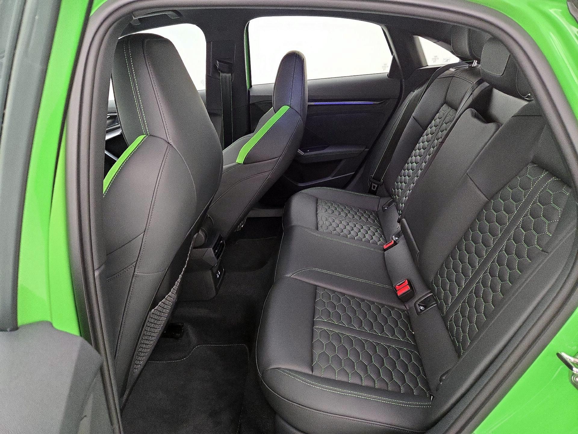 Thumbnail: 2025 Audi RS 3 - 19