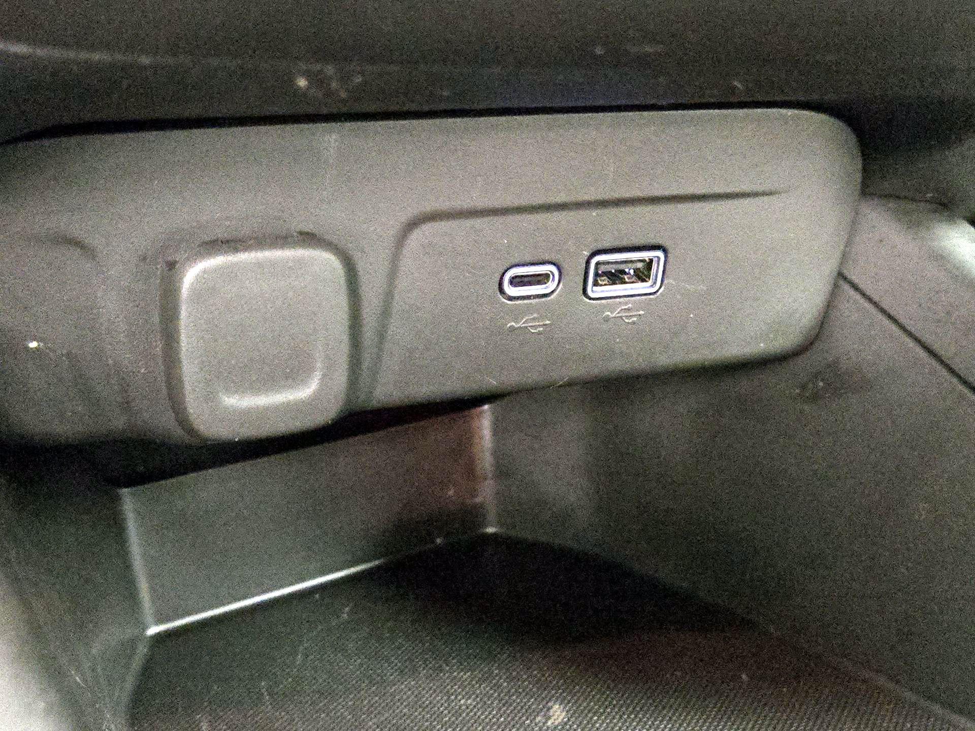 Thumbnail: 2024 Chevrolet Trax - 18