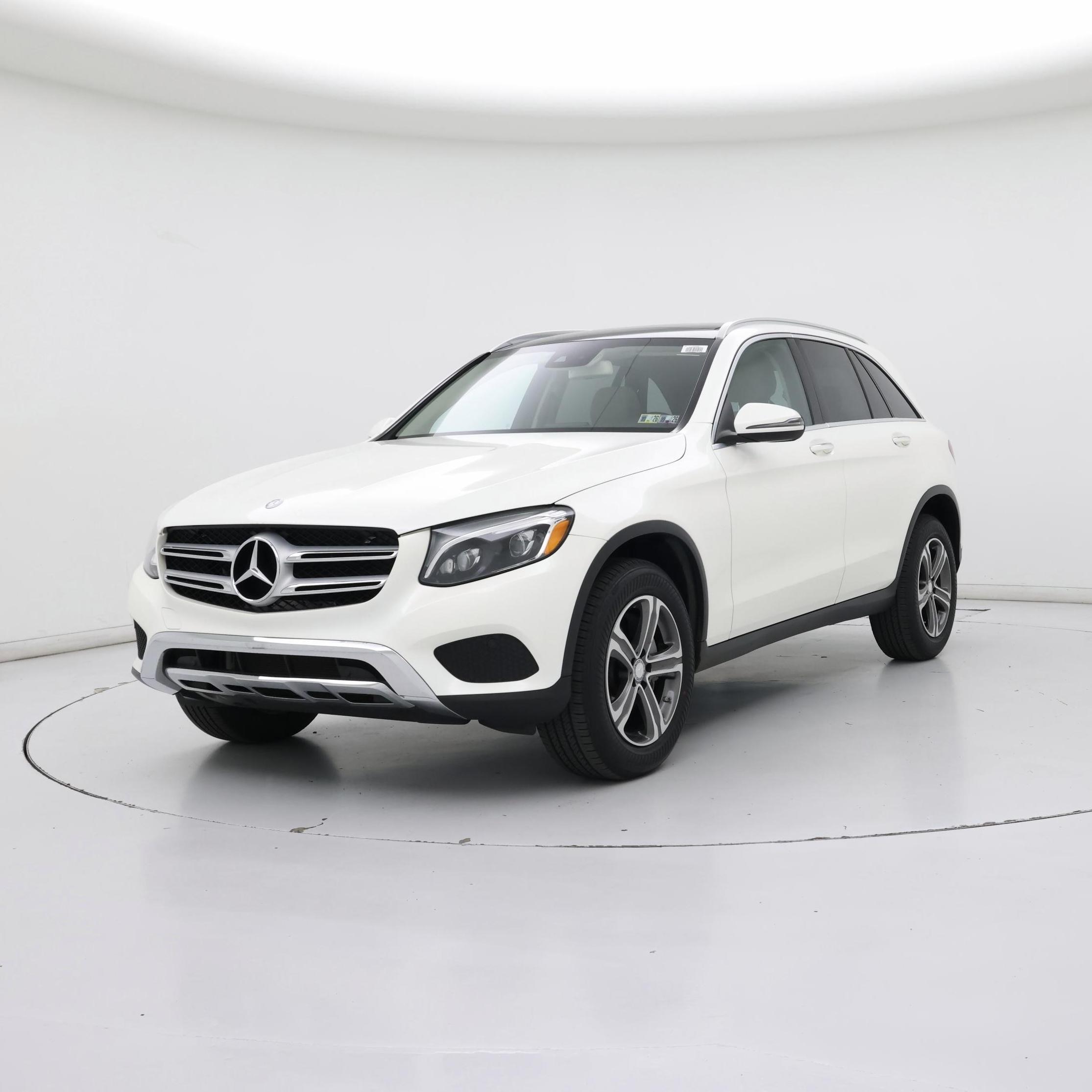 Thumbnail: 2016 Mercedes-Benz GLC - 4