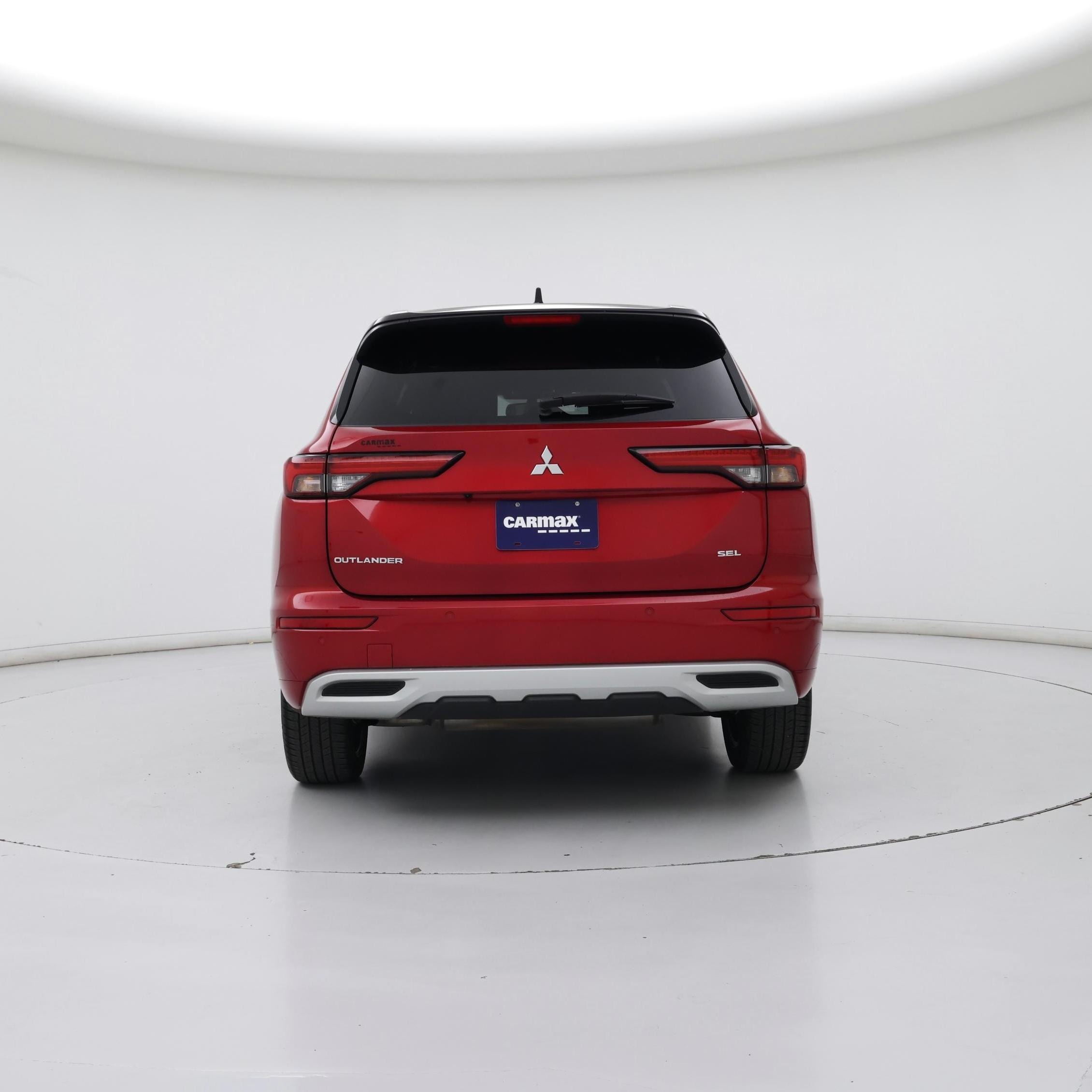 Thumbnail: 2023 Mitsubishi Outlander - 6