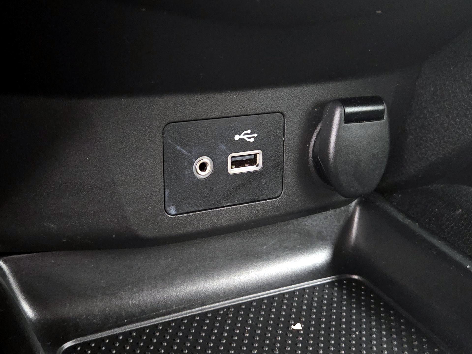 Thumbnail: 2020 Nissan Rogue Sport - 18