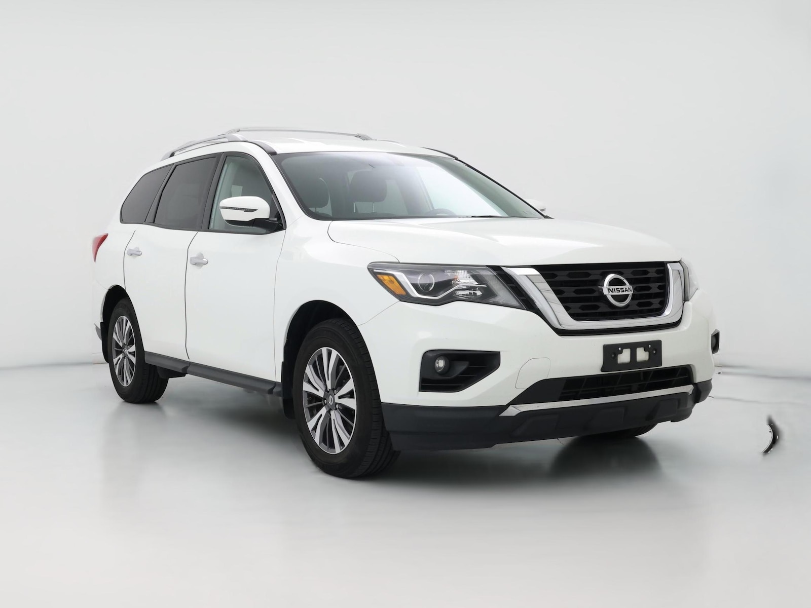 2017 Nissan Pathfinder SV