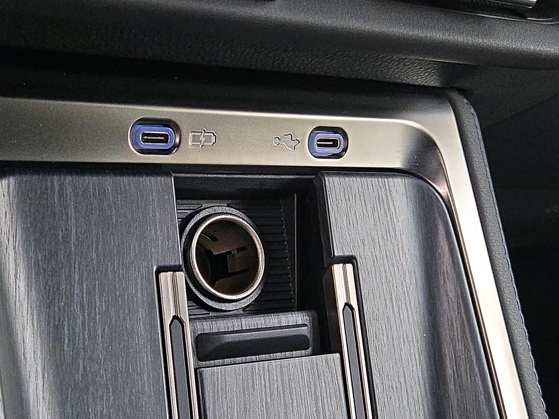 Thumbnail: 2024 Lexus GX - 18