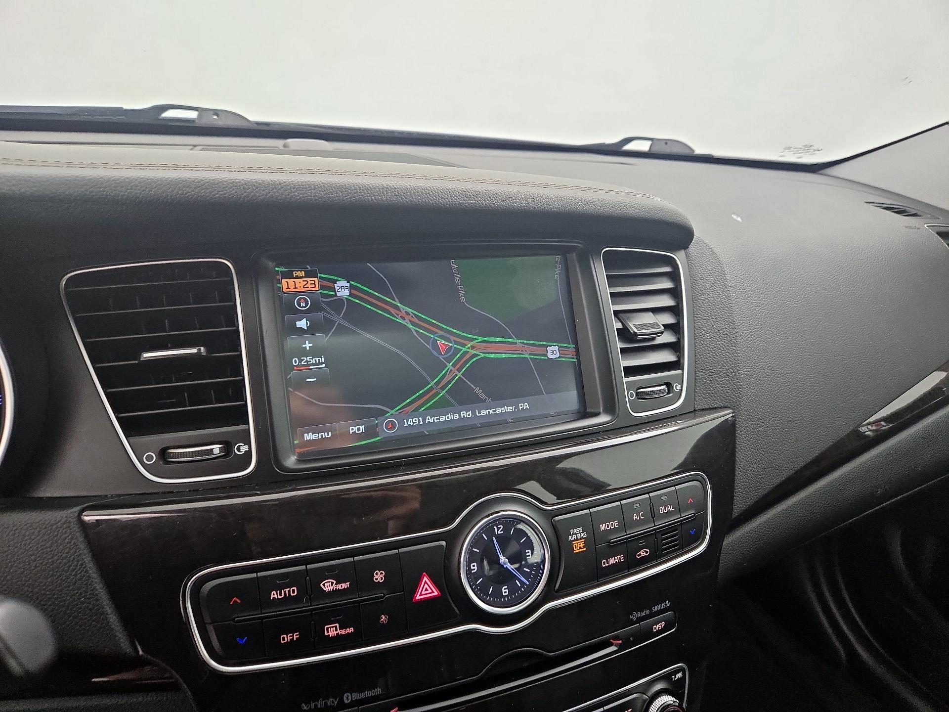 Thumbnail: 2015 Kia Cadenza - 14