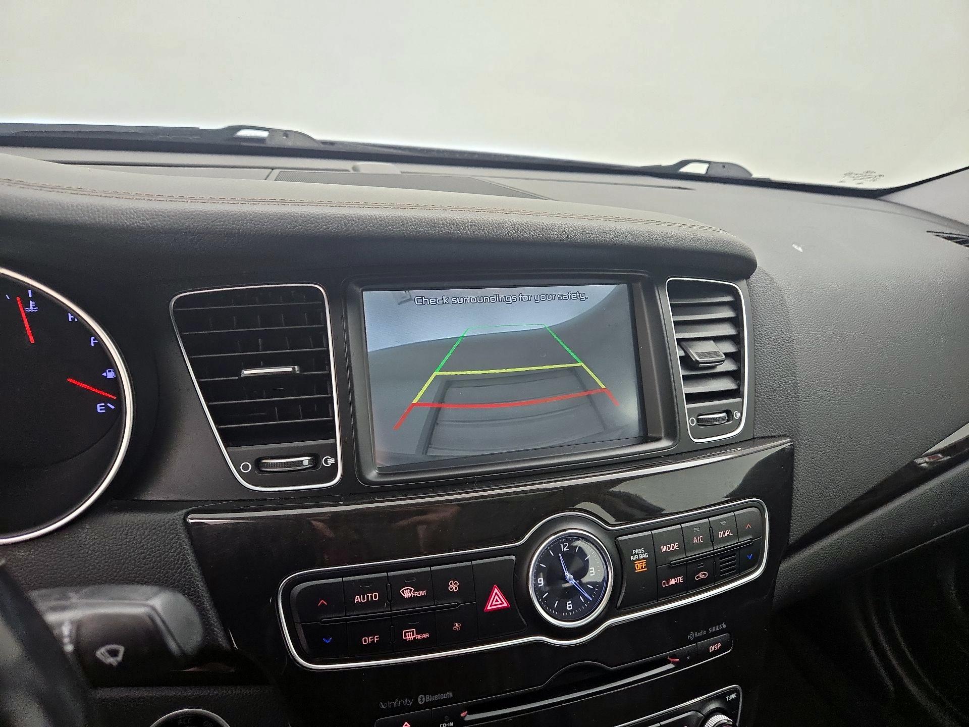 Thumbnail: 2015 Kia Cadenza - 15