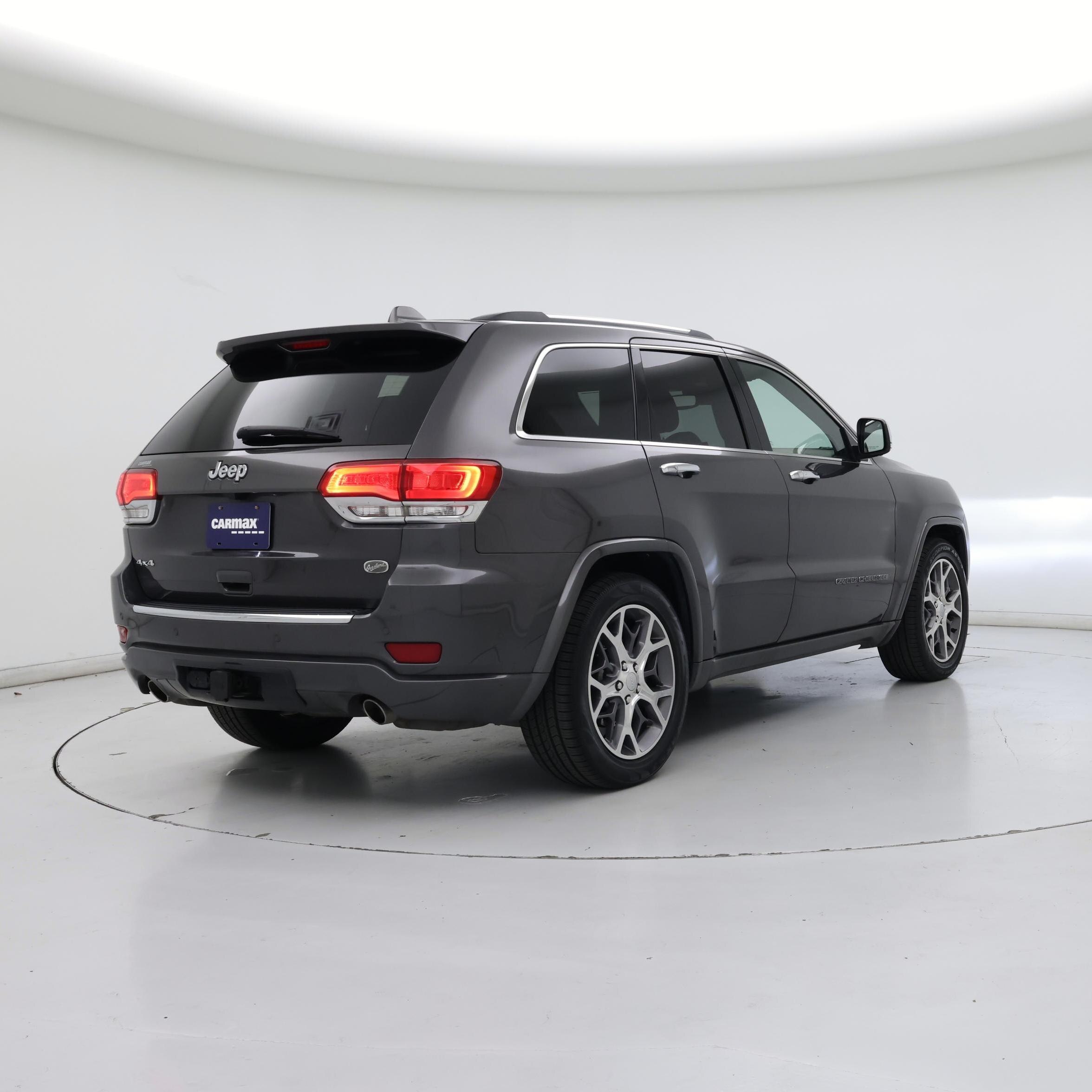 Thumbnail: 2020 Jeep Grand Cherokee - 8