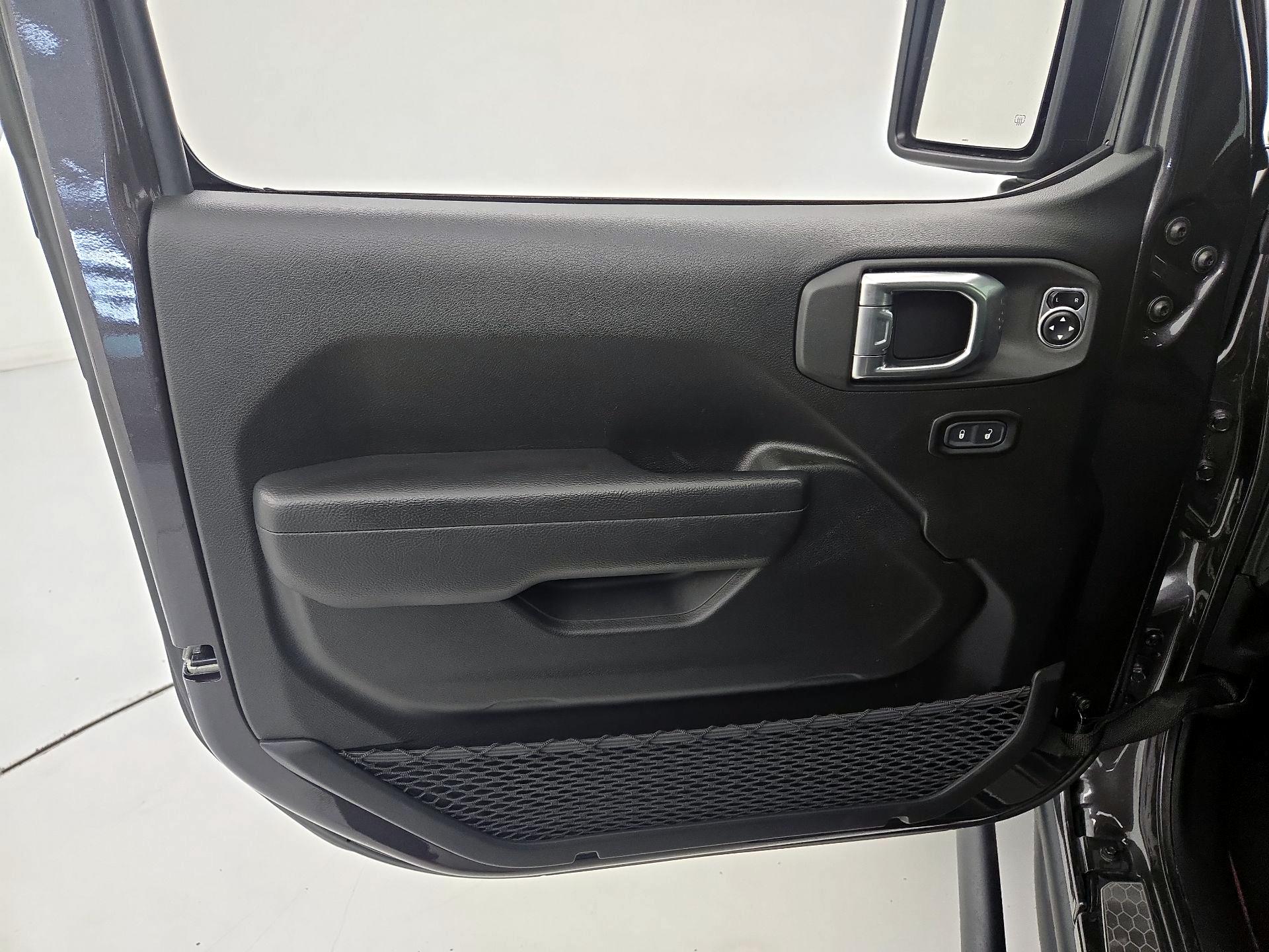 Thumbnail: 2024 Jeep Wrangler - 12