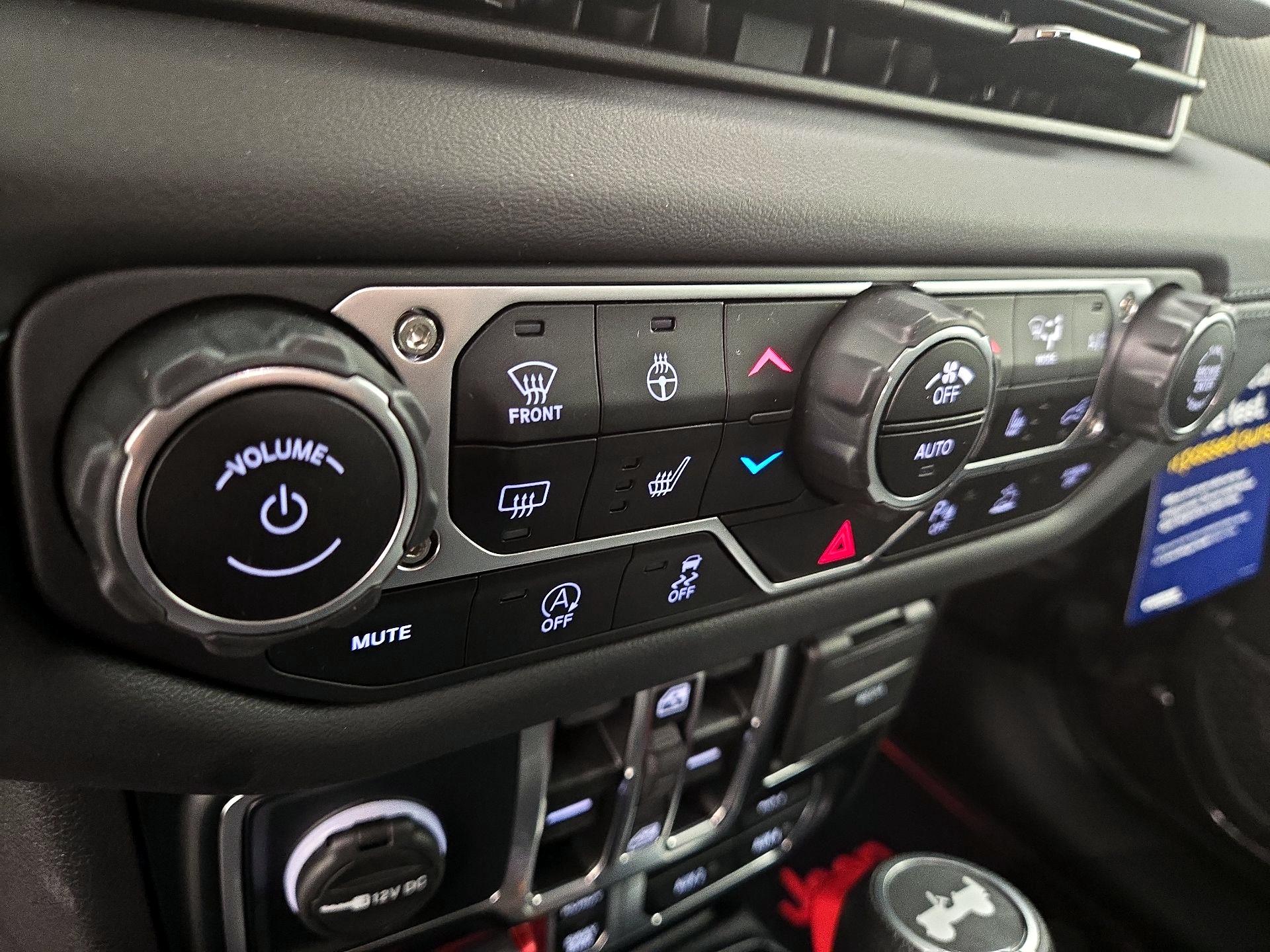 Thumbnail: 2024 Jeep Wrangler - 16