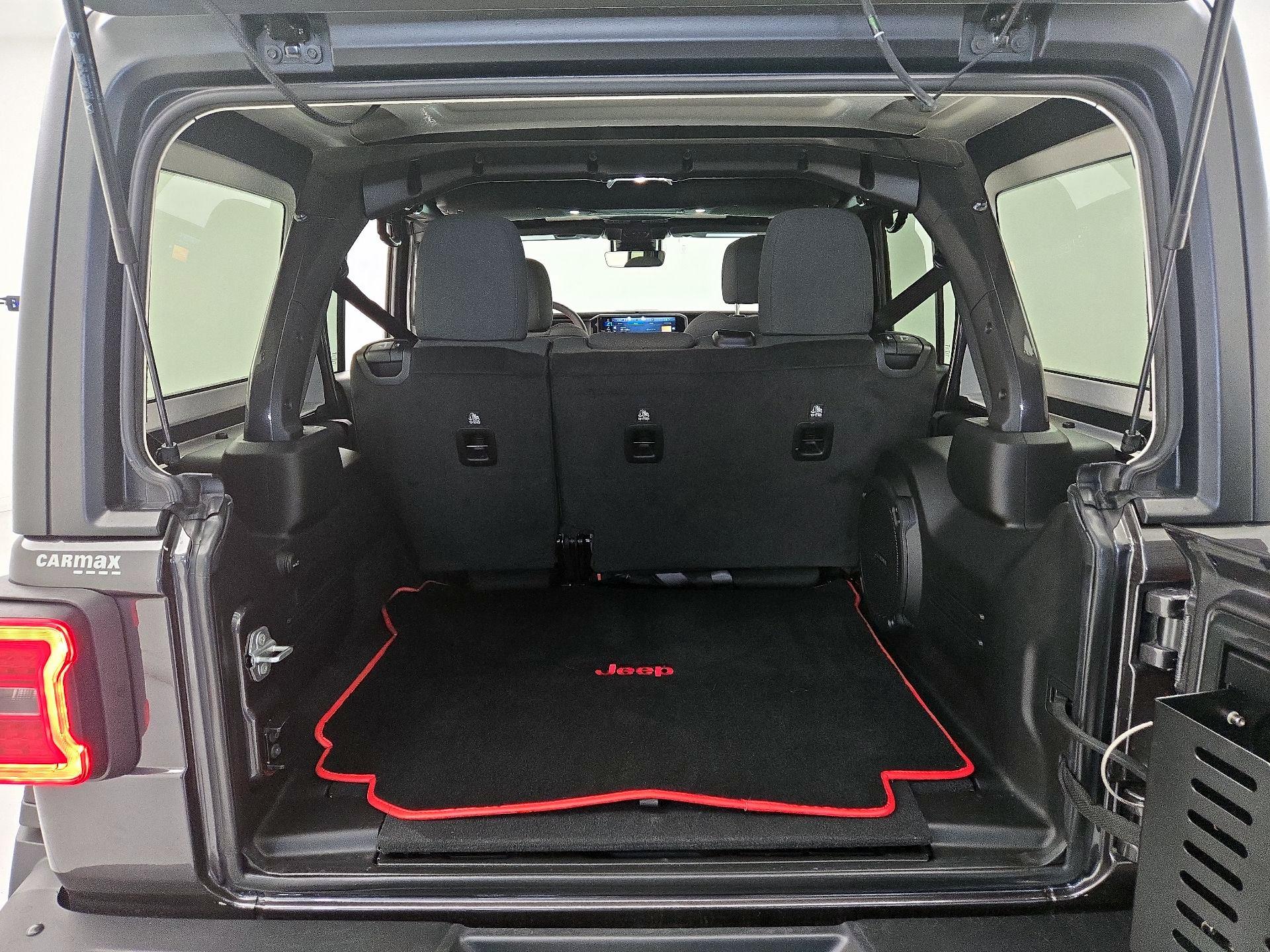 Thumbnail: 2024 Jeep Wrangler - 19