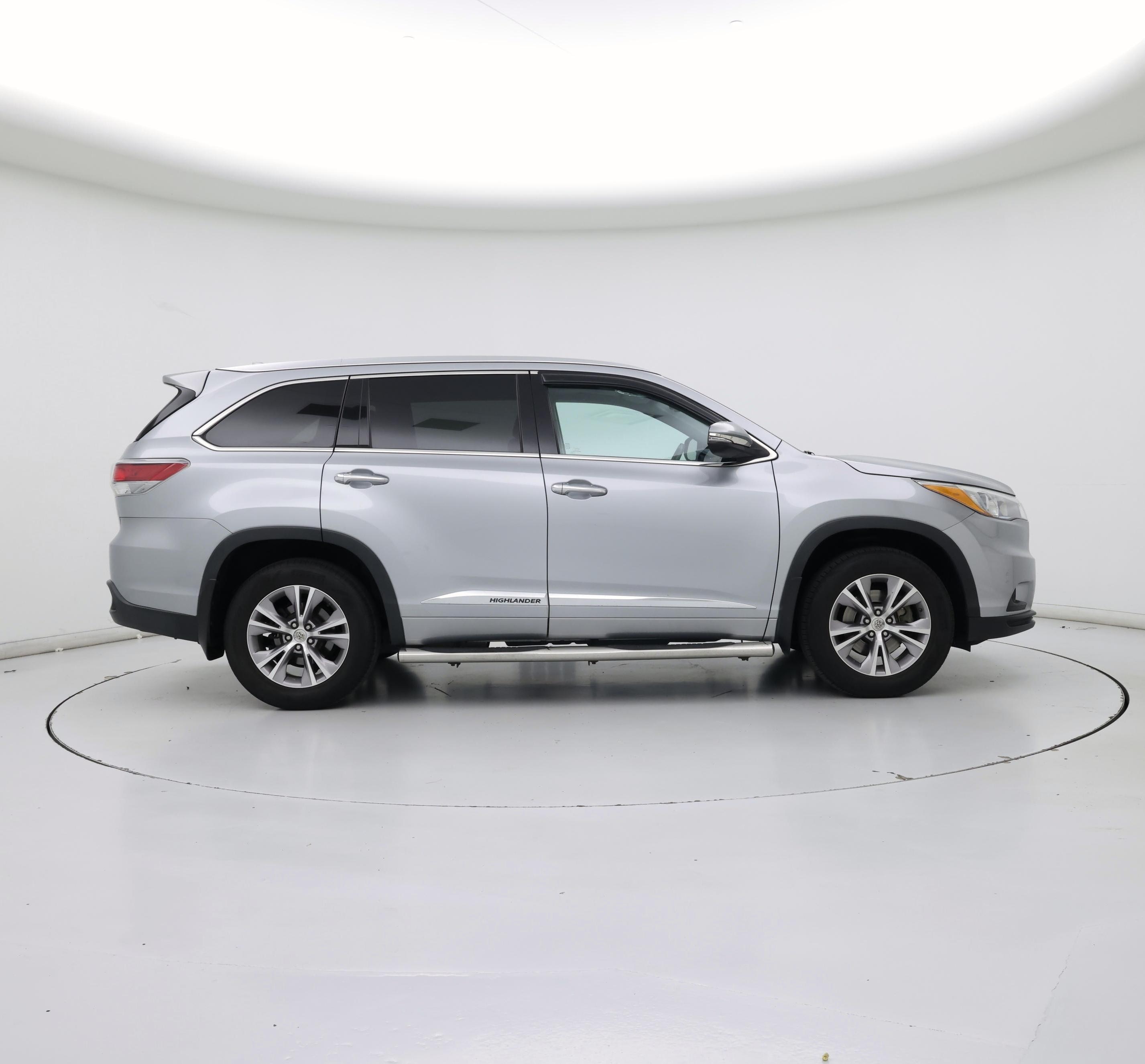 Thumbnail: 2015 Toyota Highlander - 7