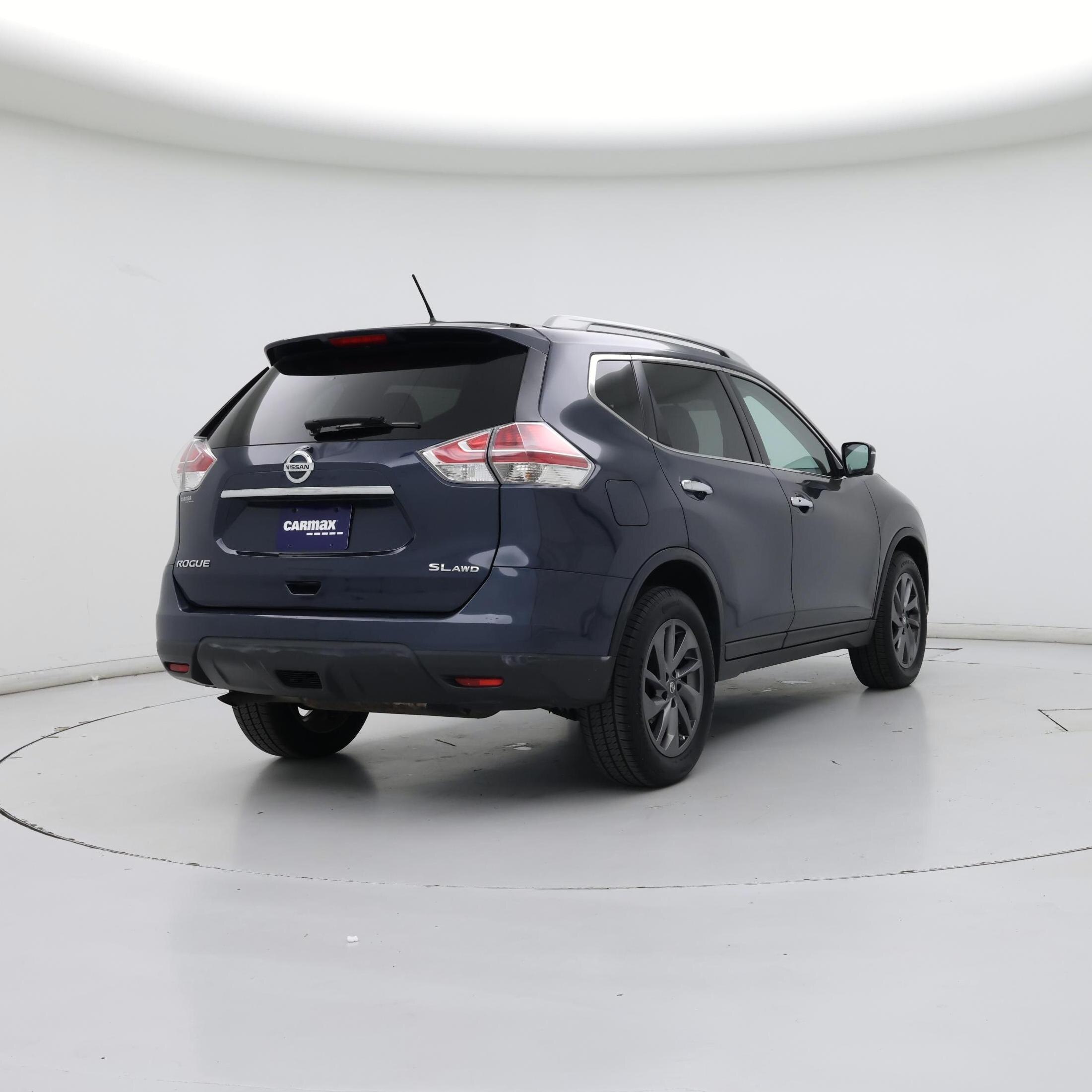 Thumbnail: 2016 Nissan Rogue - 8