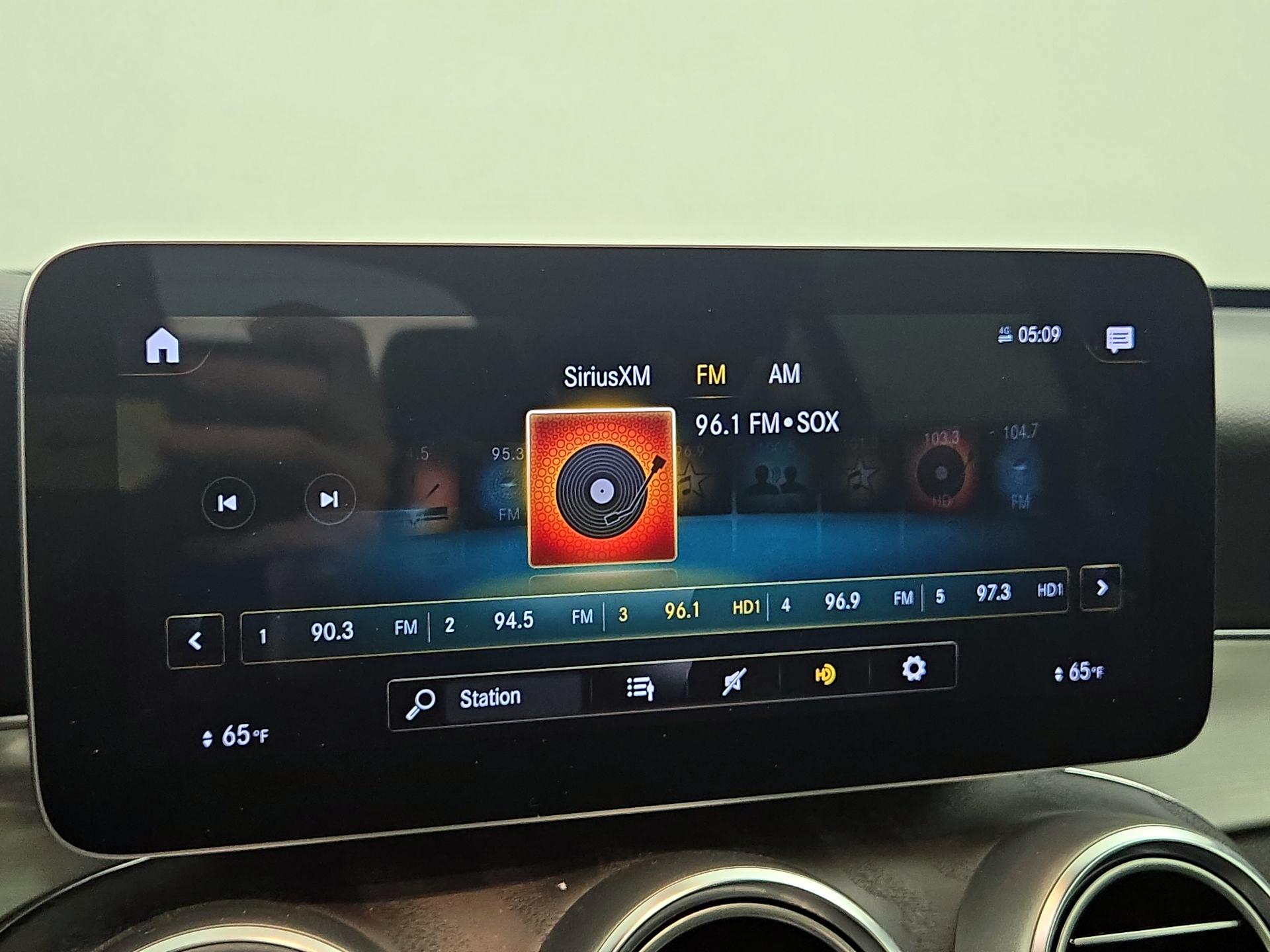 Thumbnail: 2020 Mercedes-Benz GLC - 15