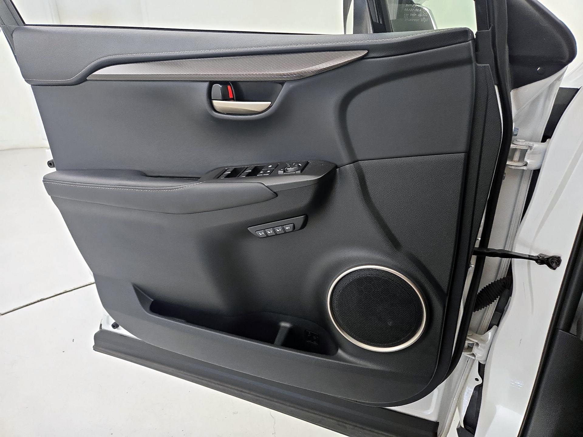 Thumbnail: 2016 Lexus NX - 12