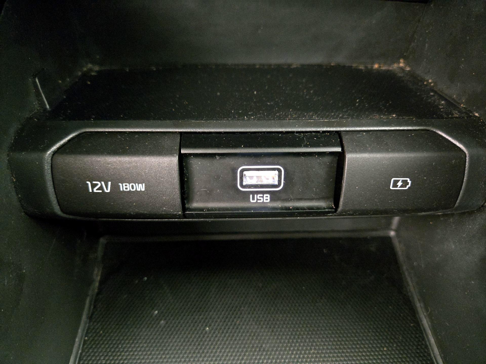 Thumbnail: 2020 Kia Telluride - 18