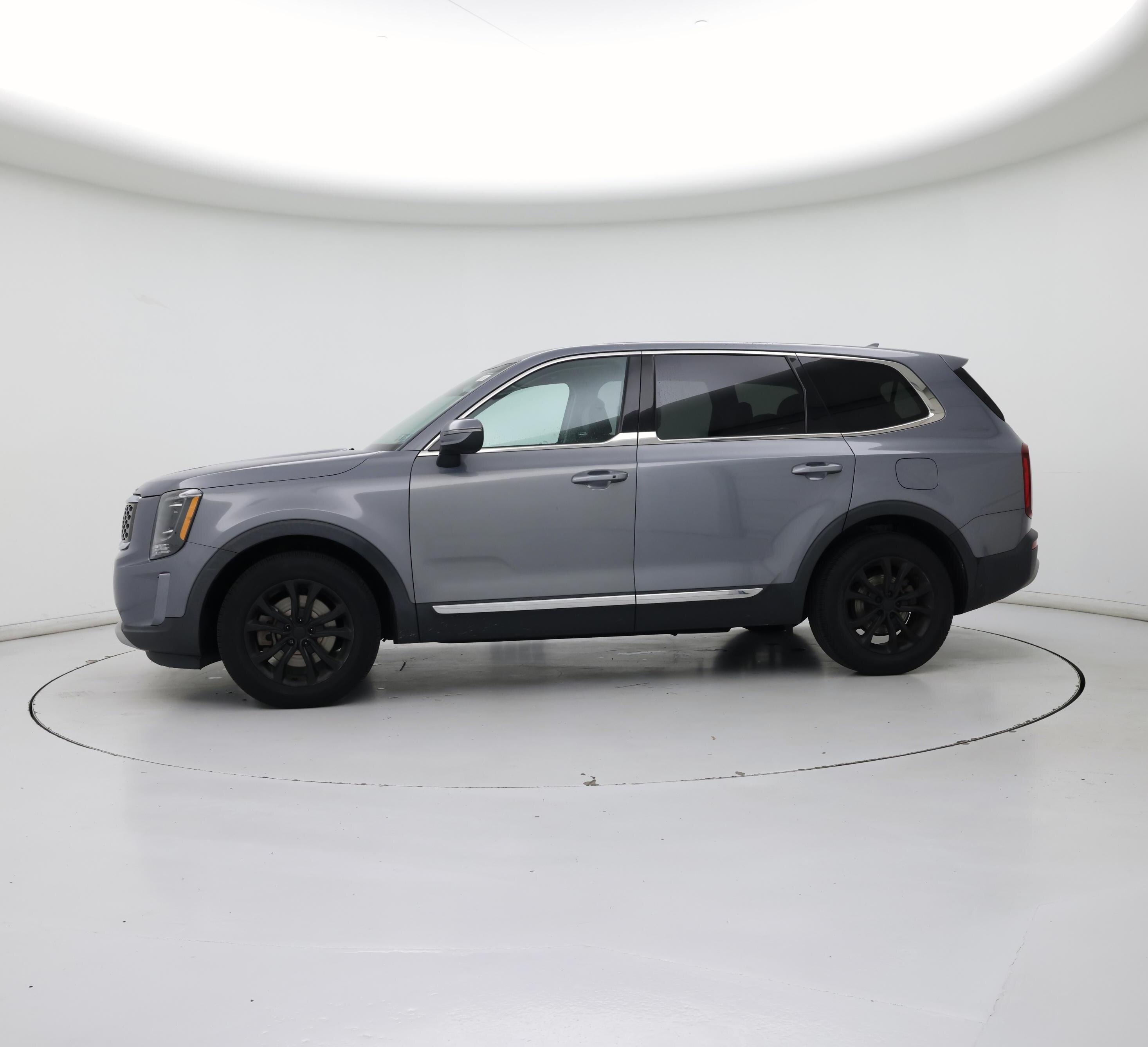 Thumbnail: 2020 Kia Telluride - 3