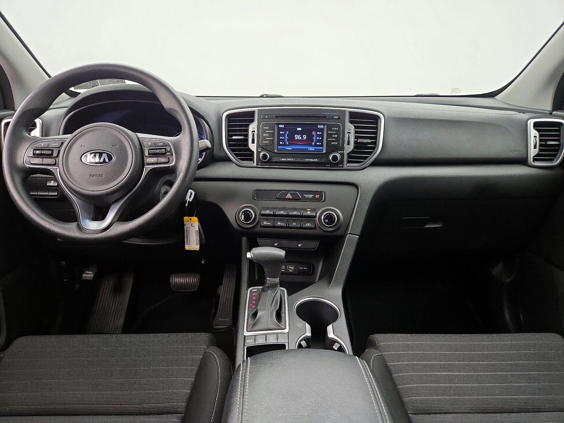 Thumbnail: 2017 Kia Sportage - 9