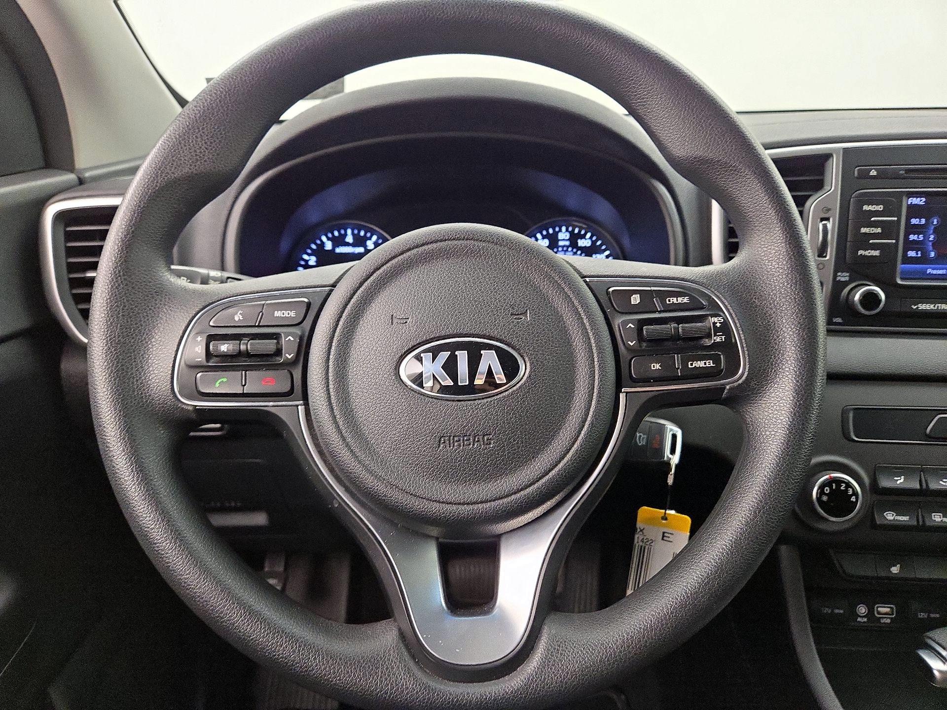 Thumbnail: 2017 Kia Sportage - 10