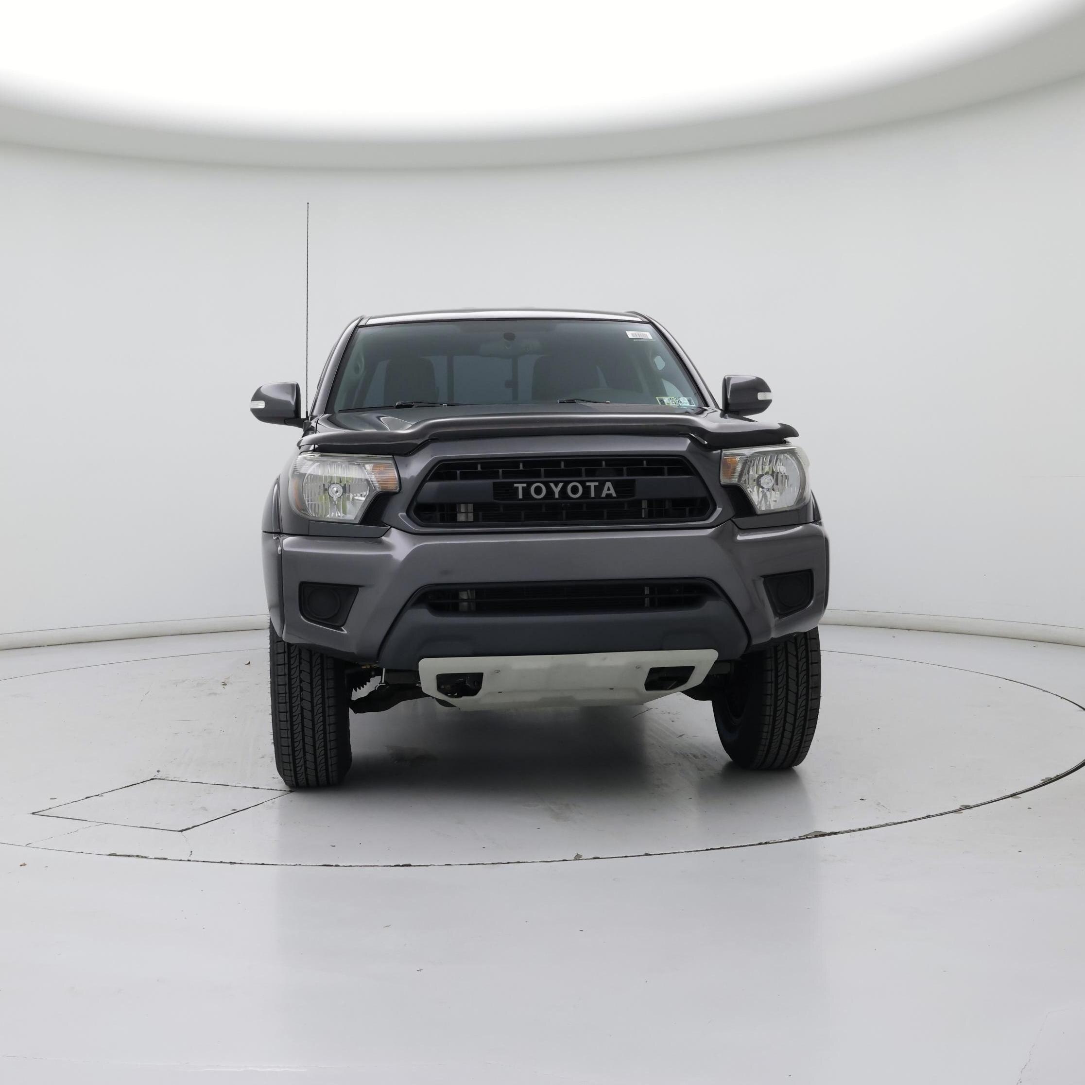 Thumbnail: 2015 Toyota Tacoma - 5