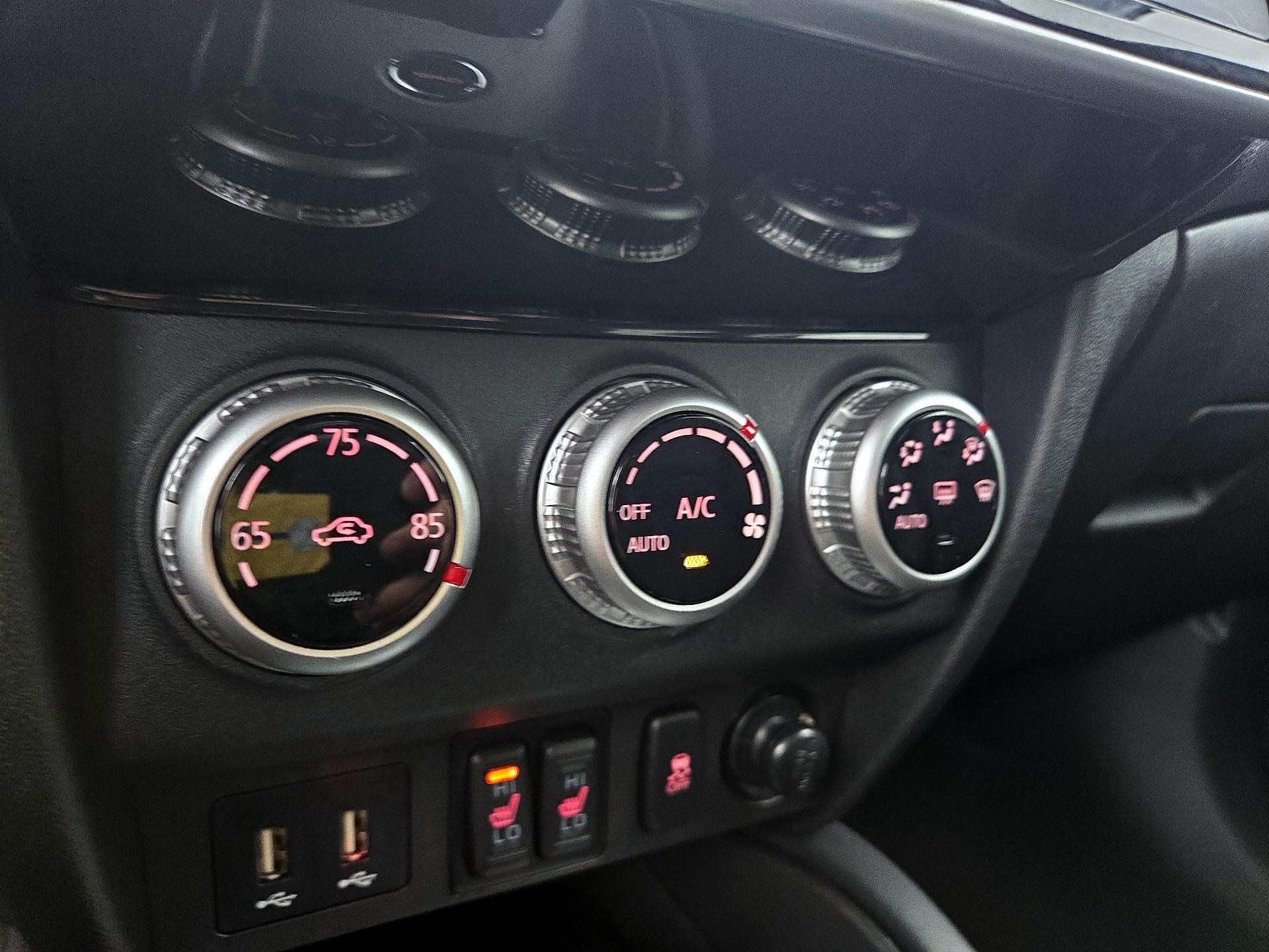 Thumbnail: 2022 Mitsubishi Outlander Sport - 16