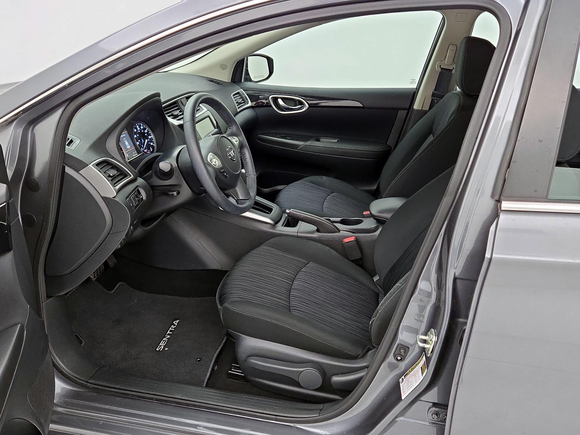 Thumbnail: 2019 Nissan Sentra - 11