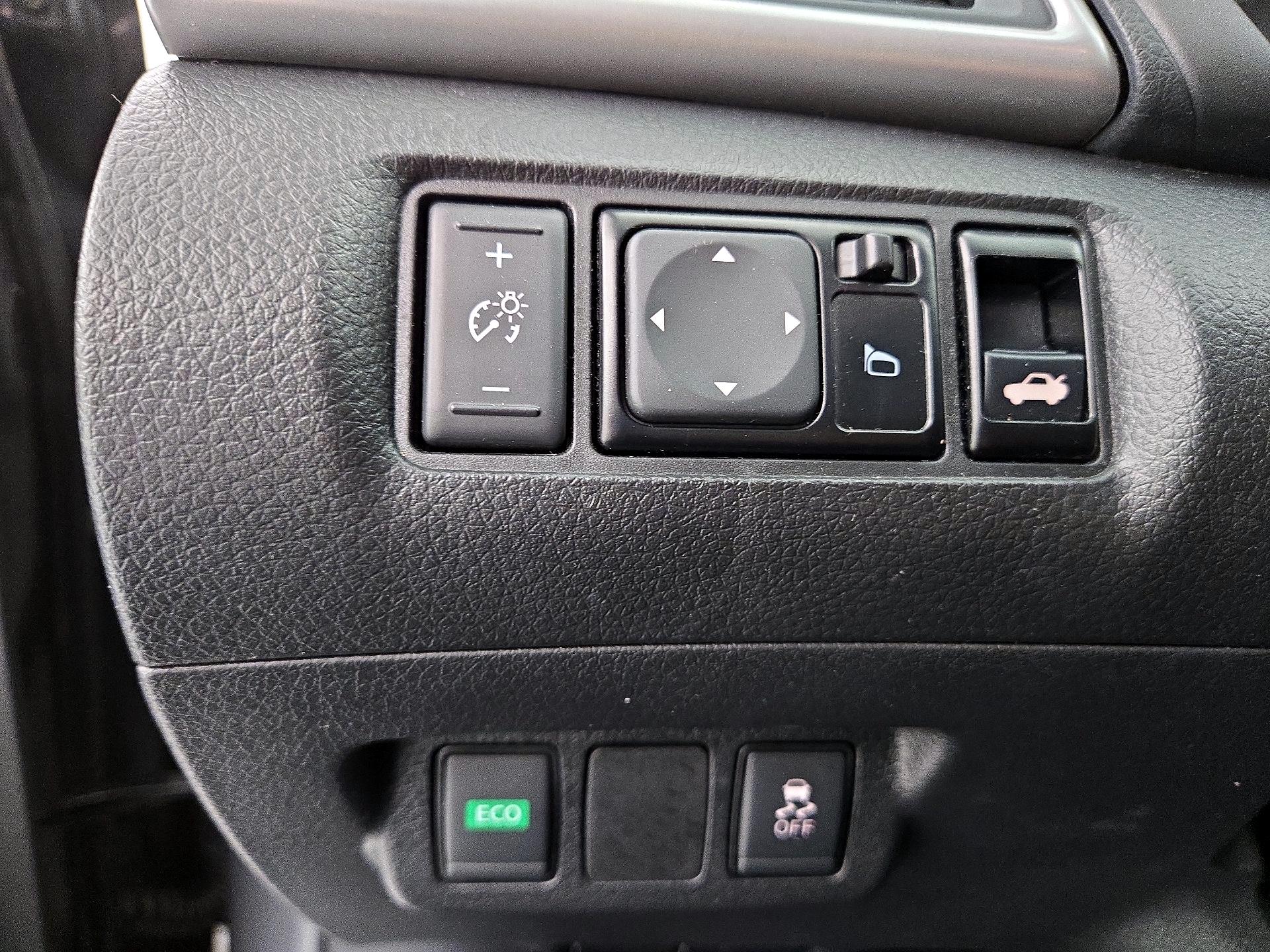 Thumbnail: 2019 Nissan Sentra - 13