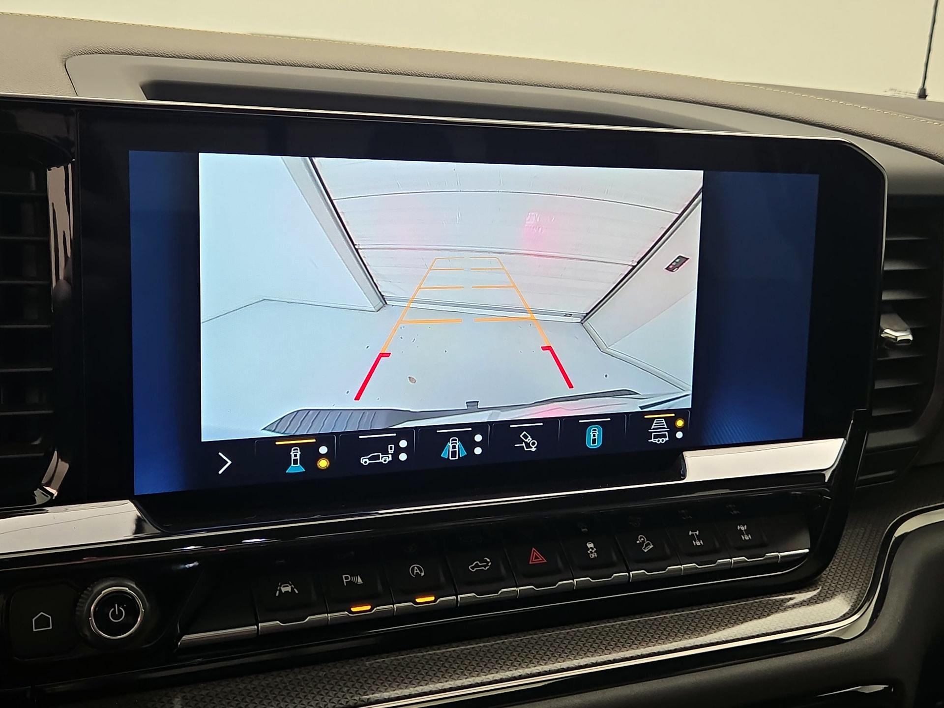 Thumbnail: 2022 Chevrolet Silverado 1500 - 15