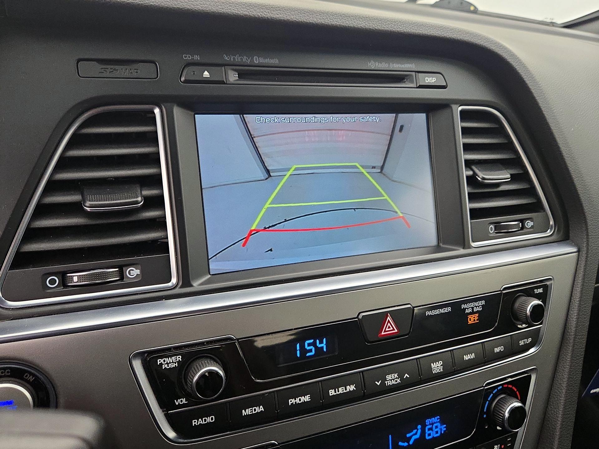 Thumbnail: 2015 Hyundai Sonata - 14