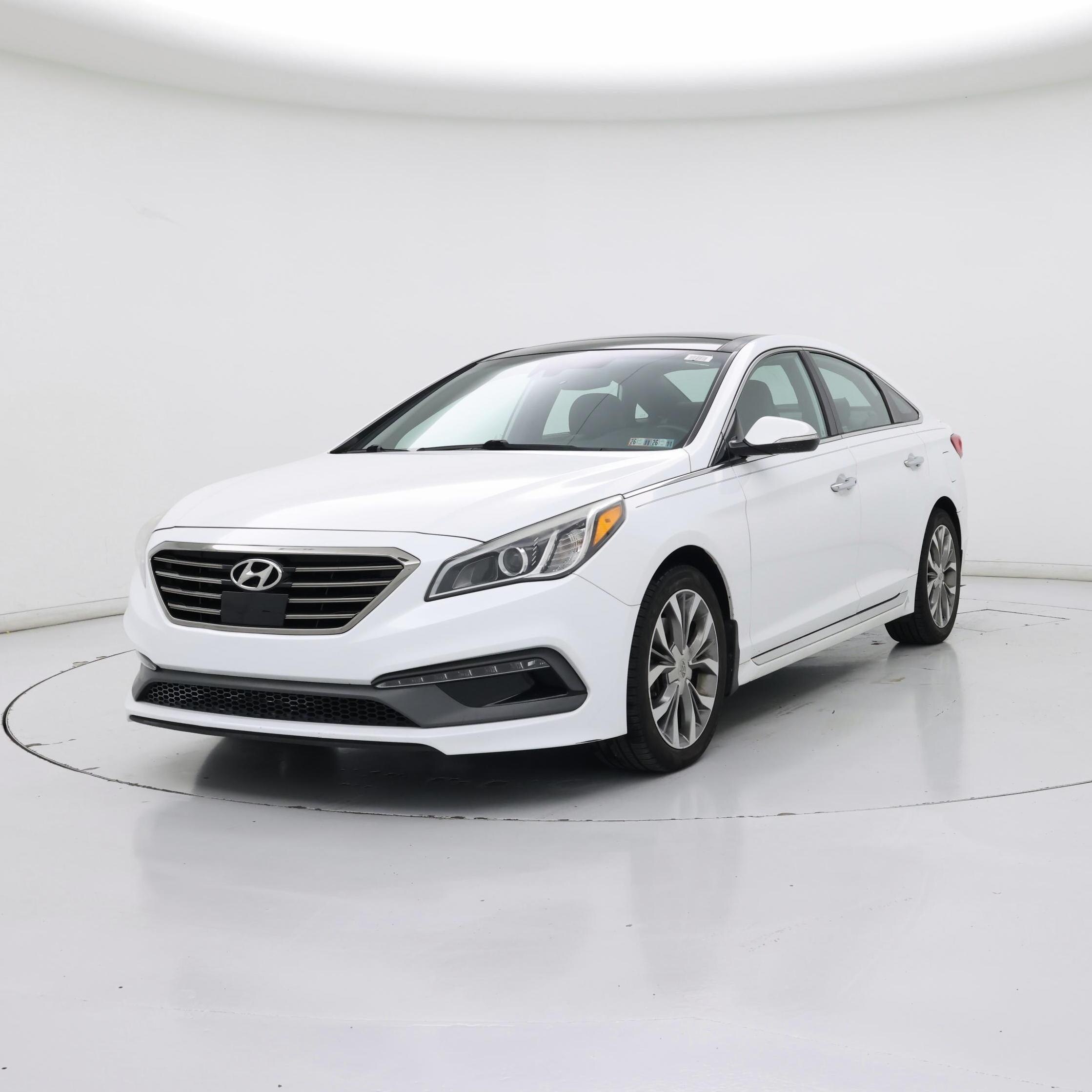 Thumbnail: 2015 Hyundai Sonata - 4
