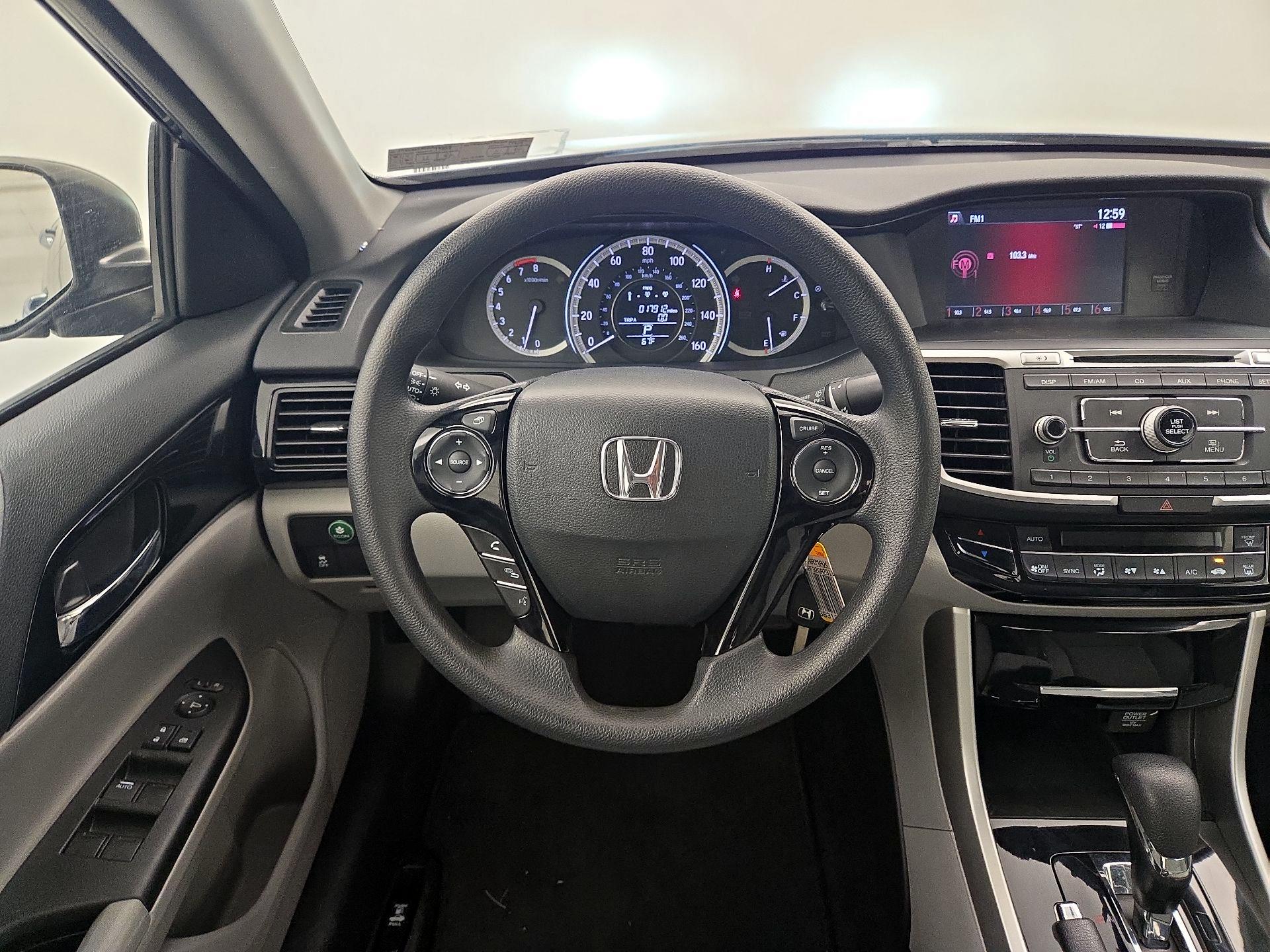 Thumbnail: 2016 Honda Accord - 10