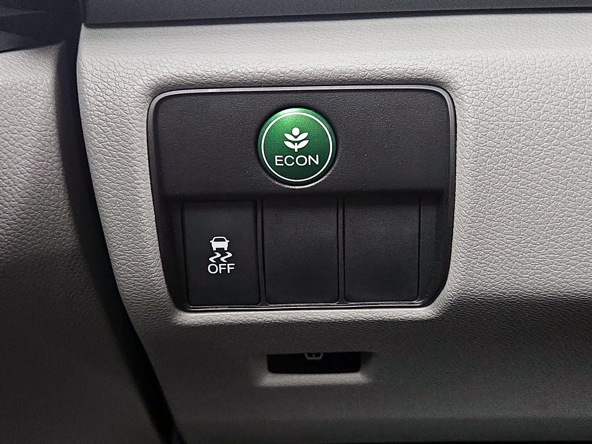 Thumbnail: 2016 Honda Accord - 13