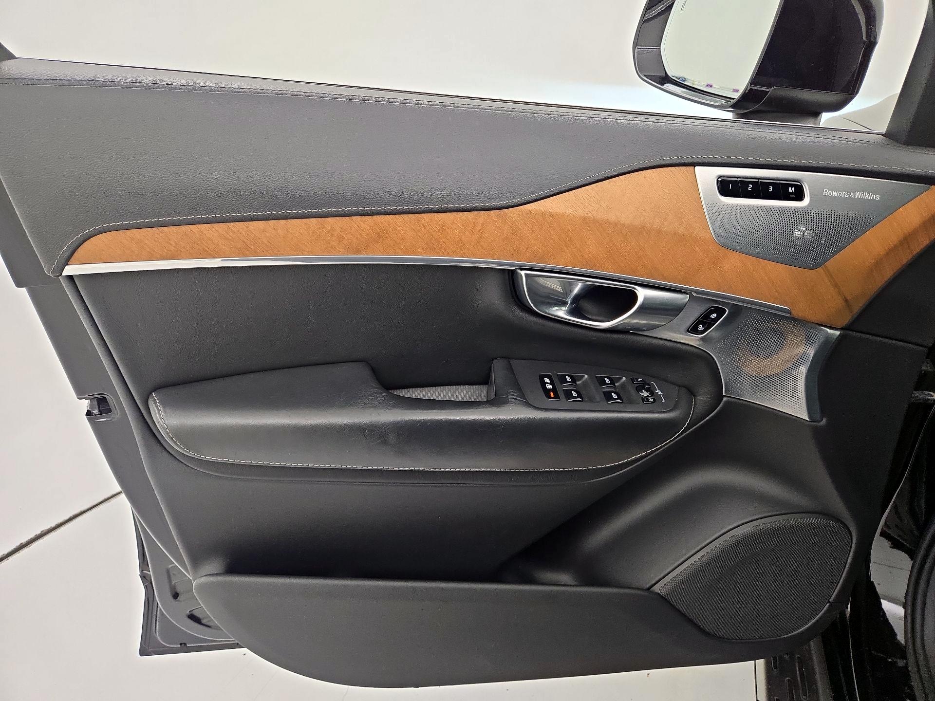 Thumbnail: 2019 Volvo XC90 - 12