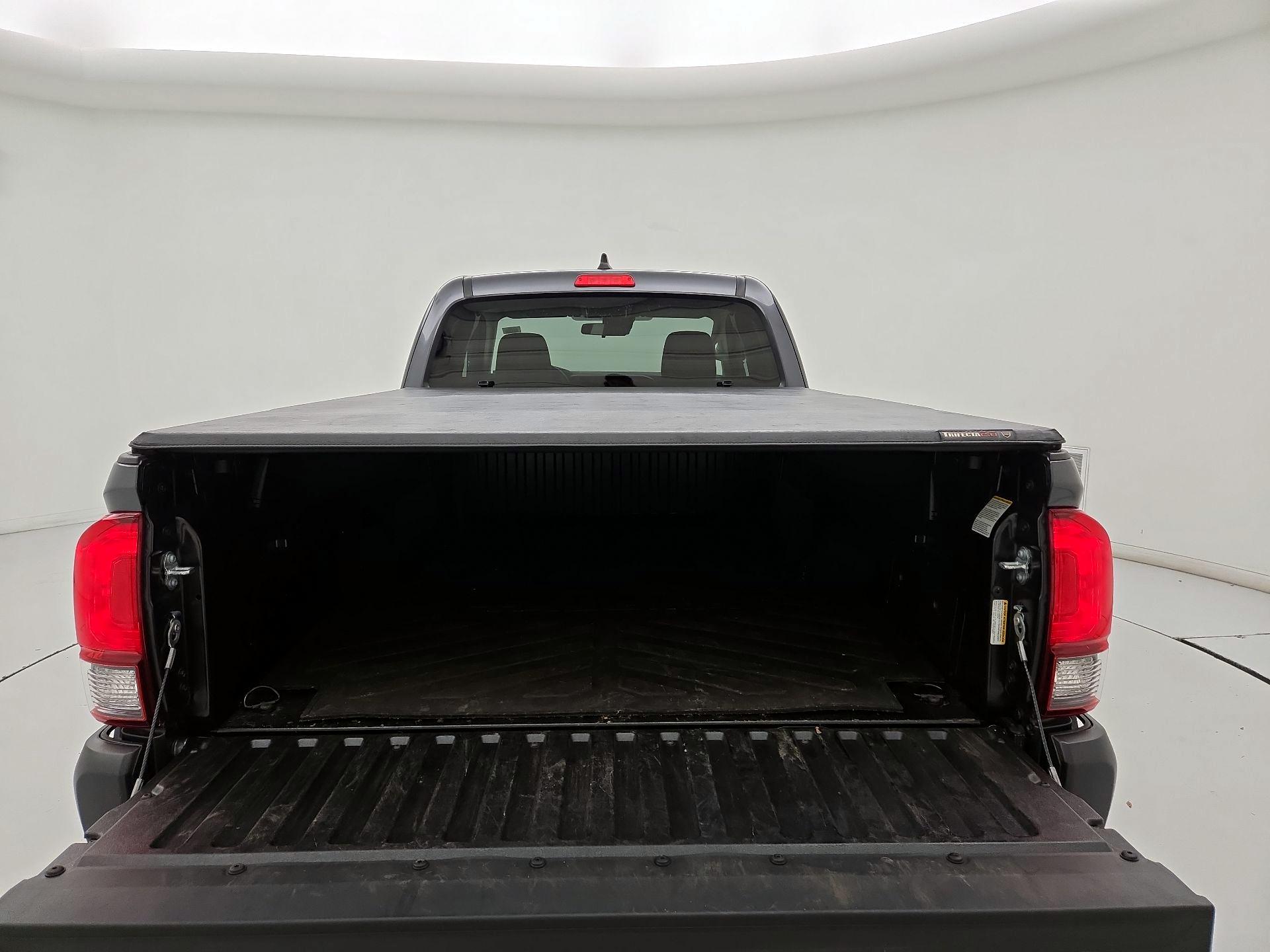 Thumbnail: 2023 Toyota Tacoma - 19