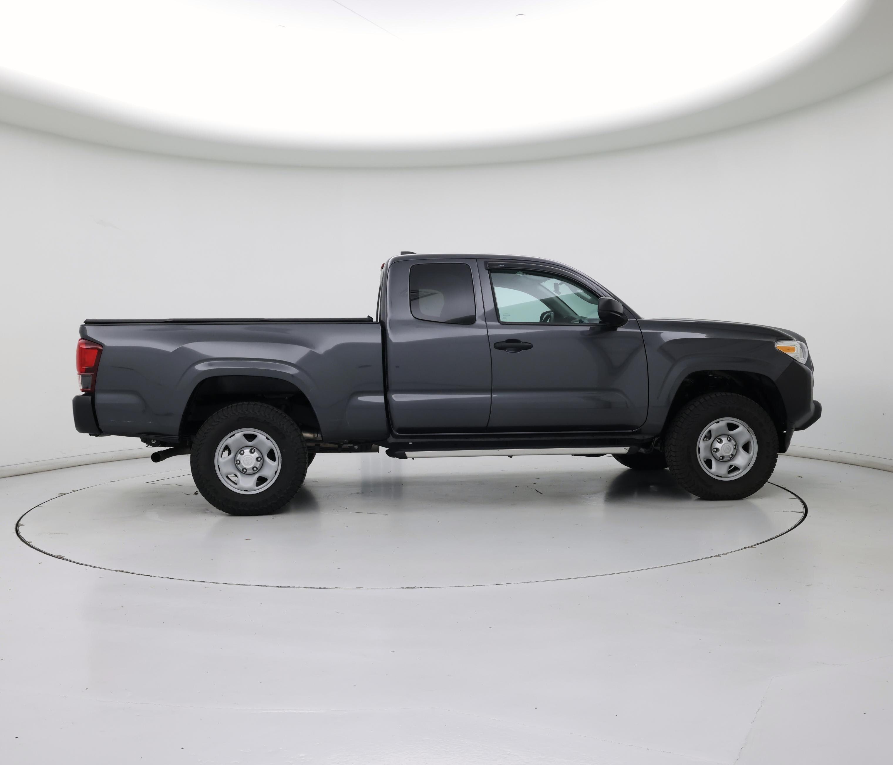 Thumbnail: 2023 Toyota Tacoma - 7