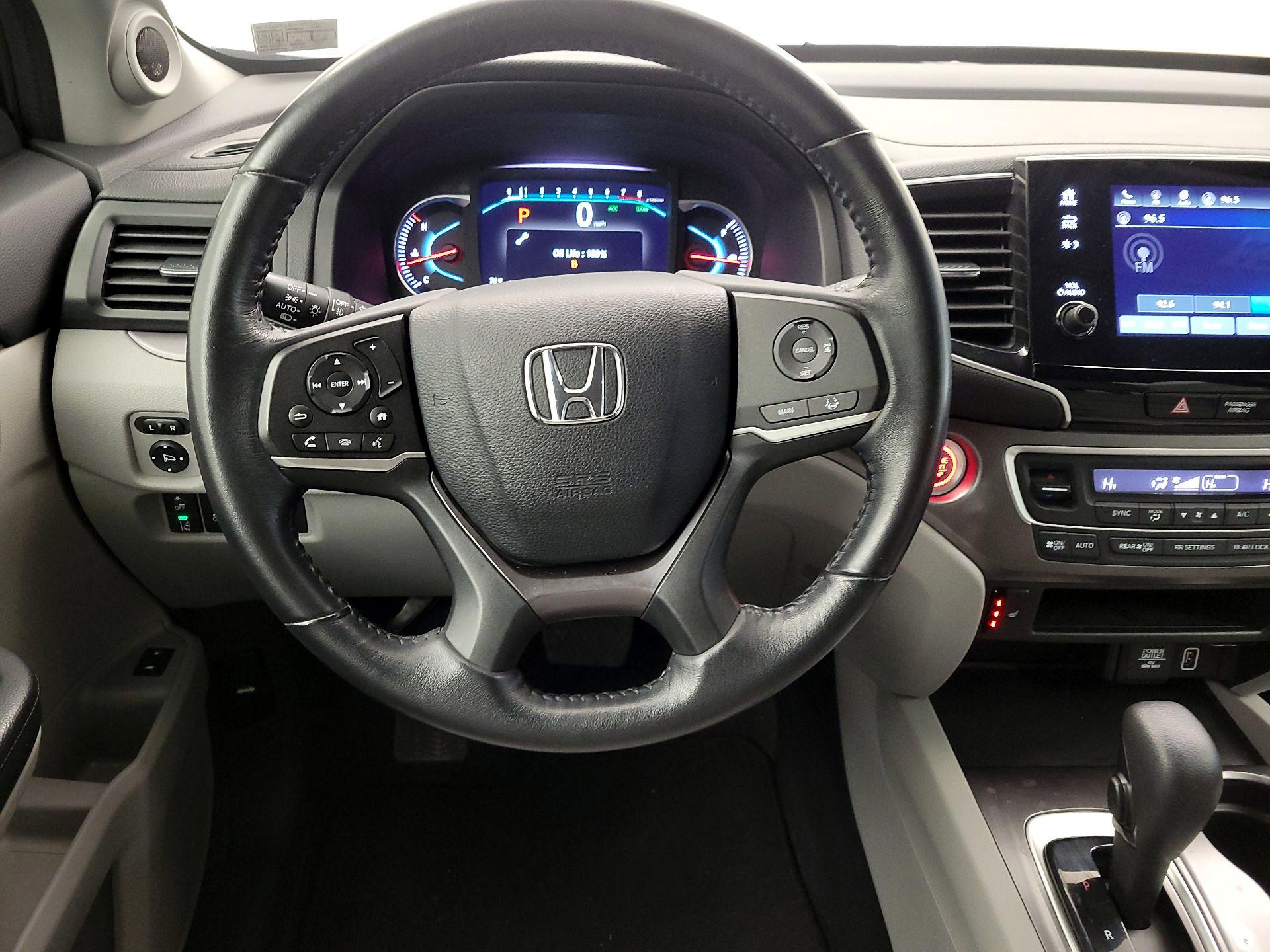 Thumbnail: 2019 Honda Pilot - 10