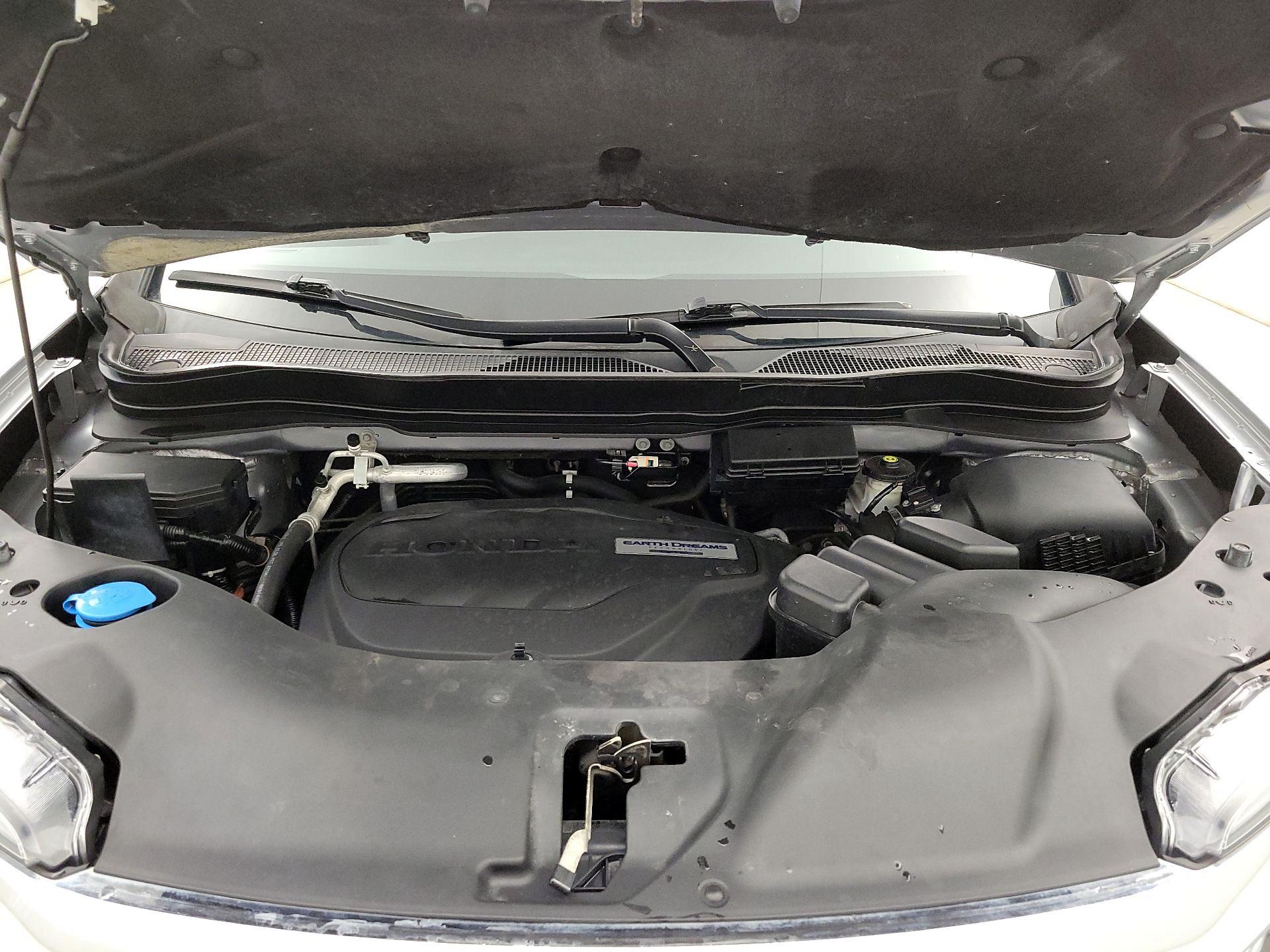 Thumbnail: 2019 Honda Pilot - 20