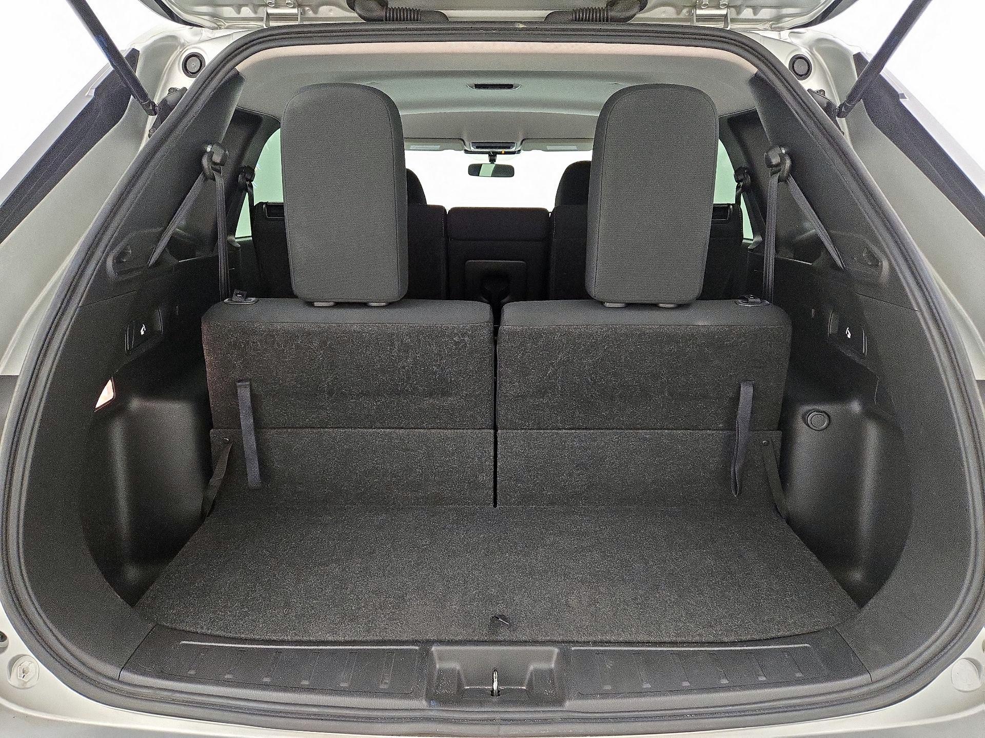 Thumbnail: 2022 Mitsubishi Outlander - 20