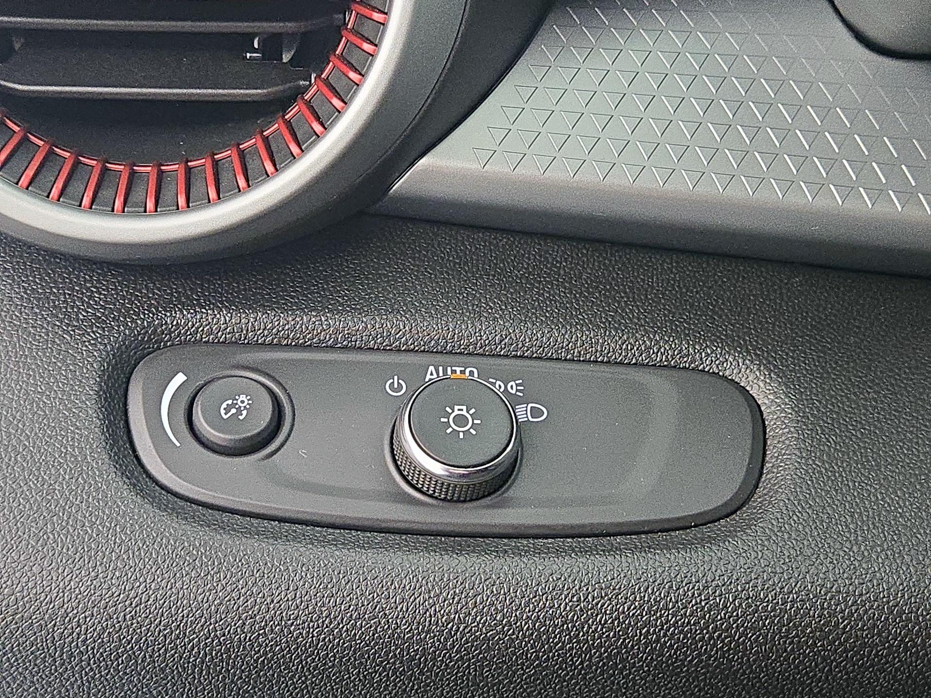 Thumbnail: 2024 Chevrolet Trax - 13