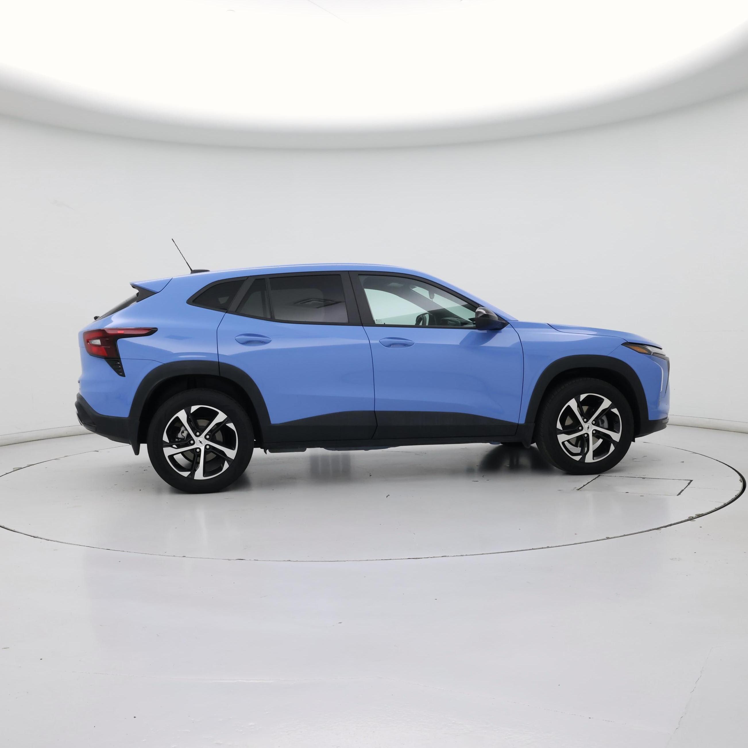 Thumbnail: 2024 Chevrolet Trax - 7