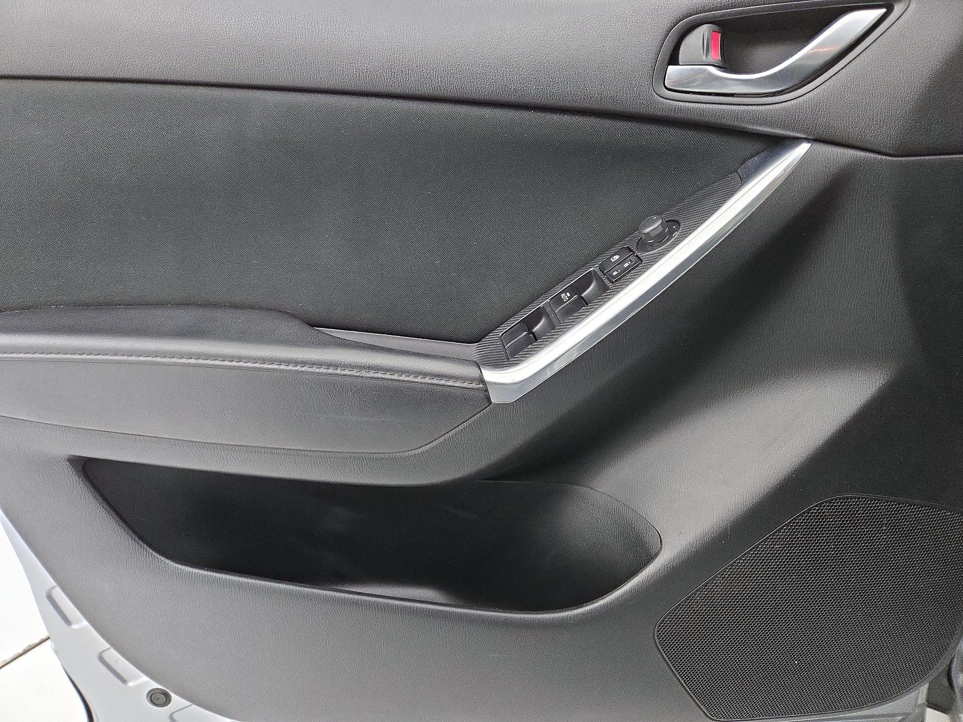 Thumbnail: 2016 Mazda CX-5 - 12