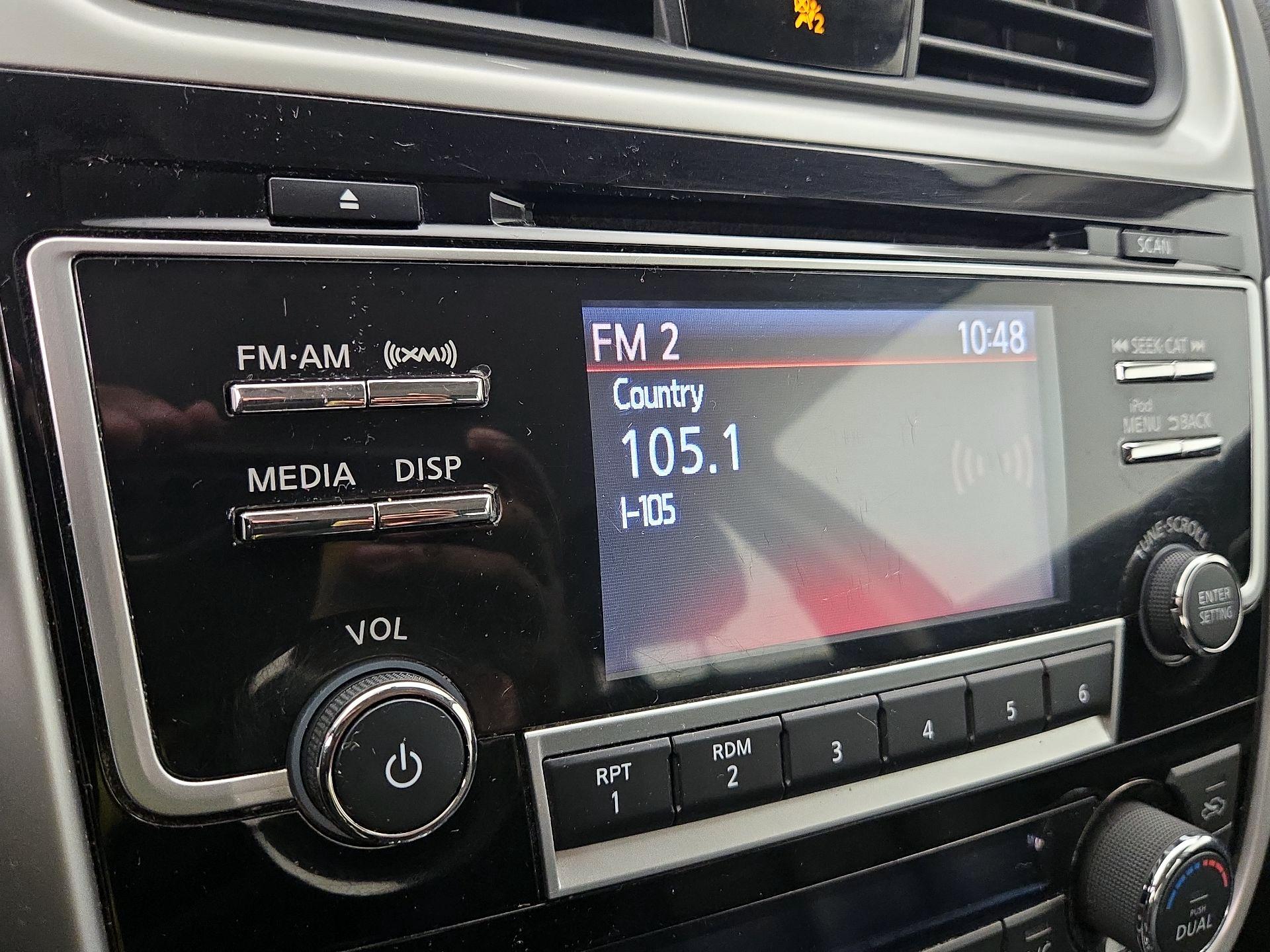 Thumbnail: 2018 Nissan Altima - 15