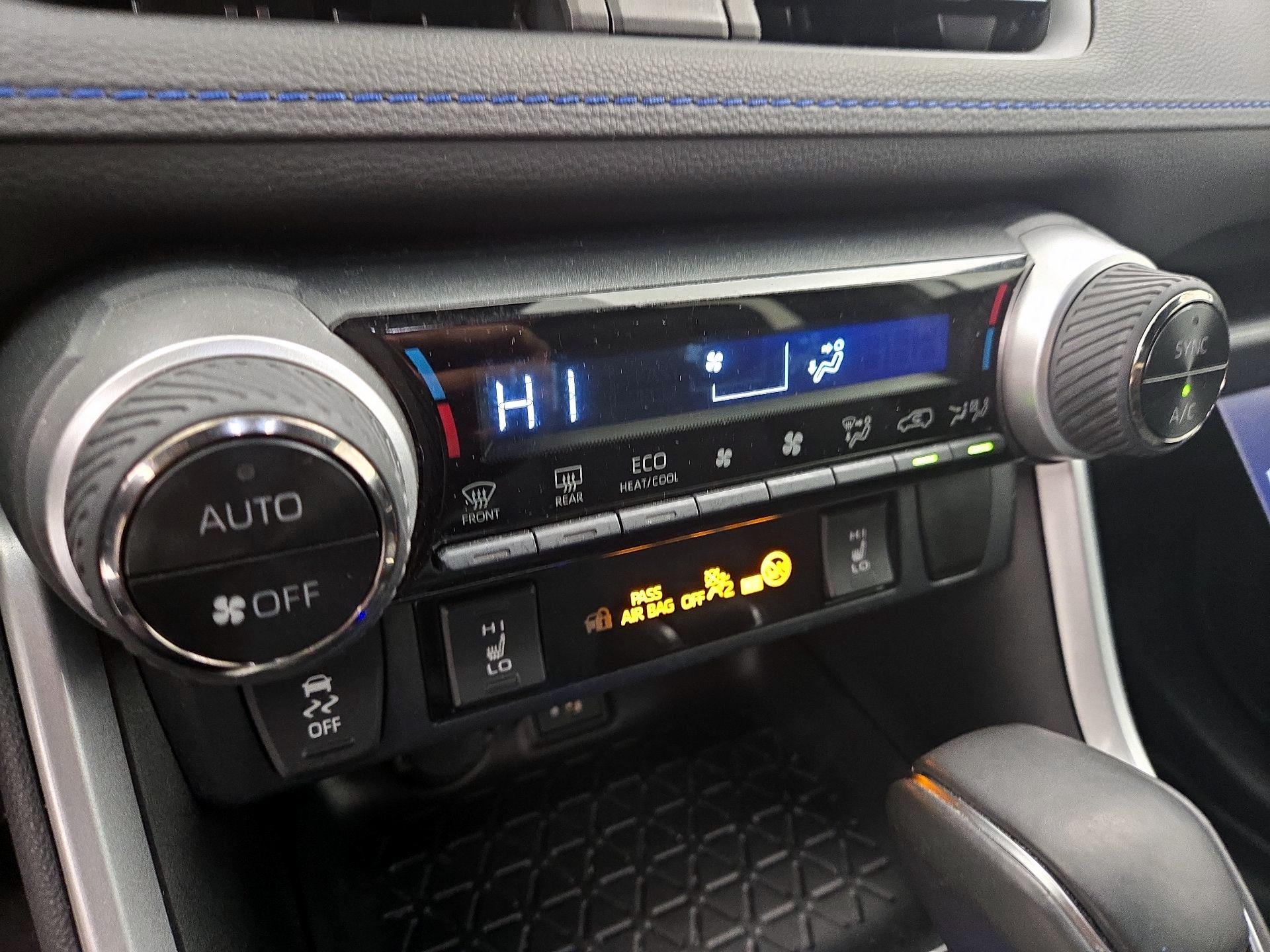 Thumbnail: 2023 Toyota RAV4 - 16