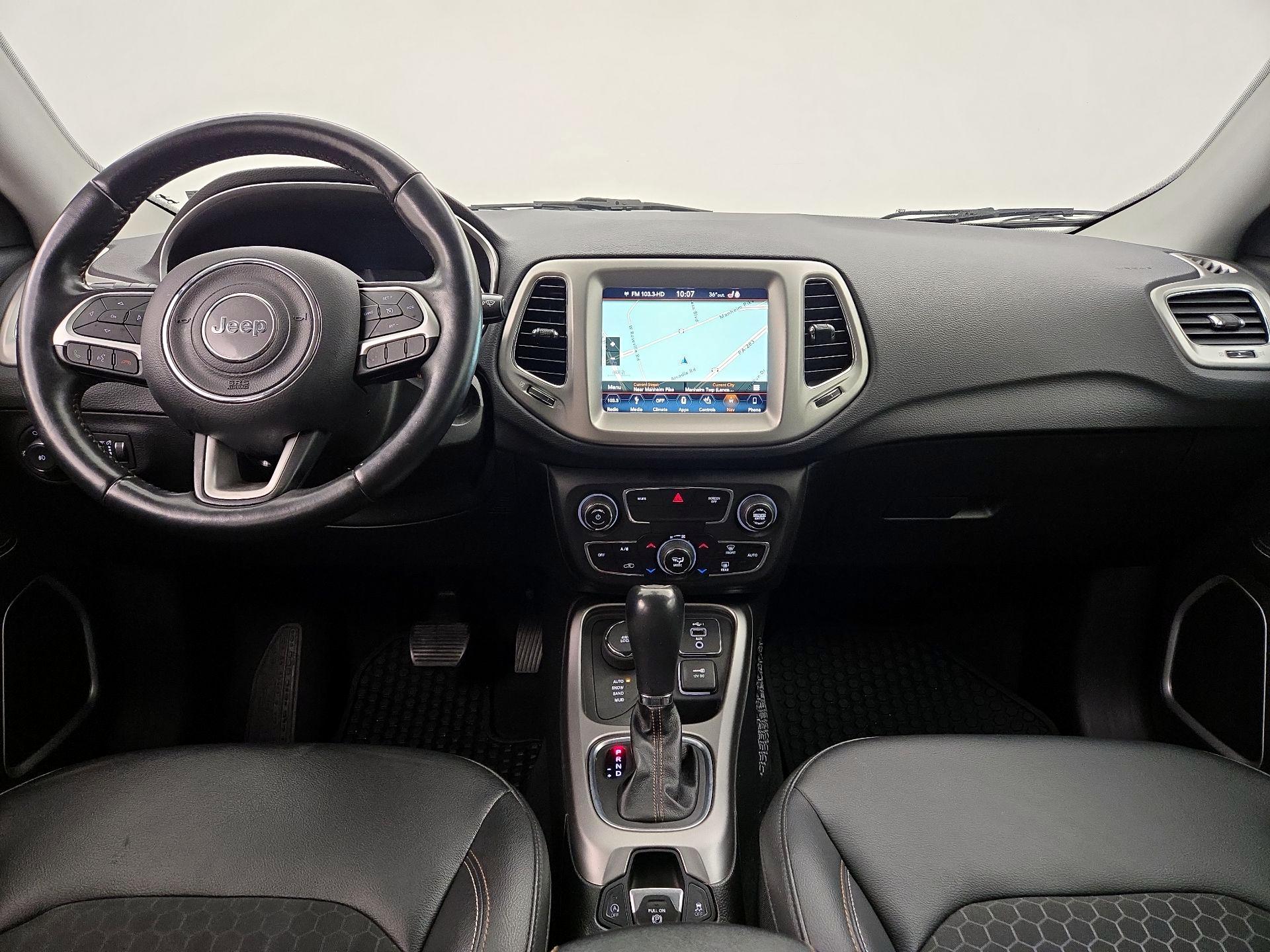 Thumbnail: 2019 Jeep Compass - 9