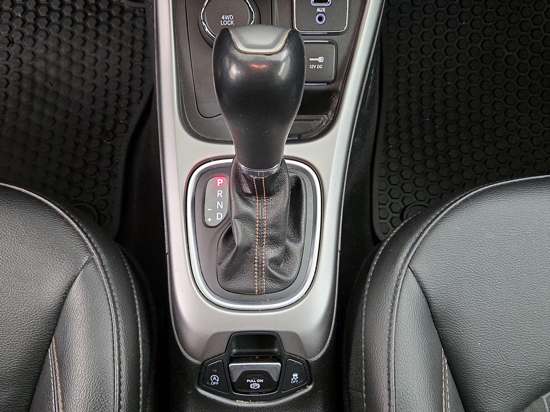 Thumbnail: 2019 Jeep Compass - 18