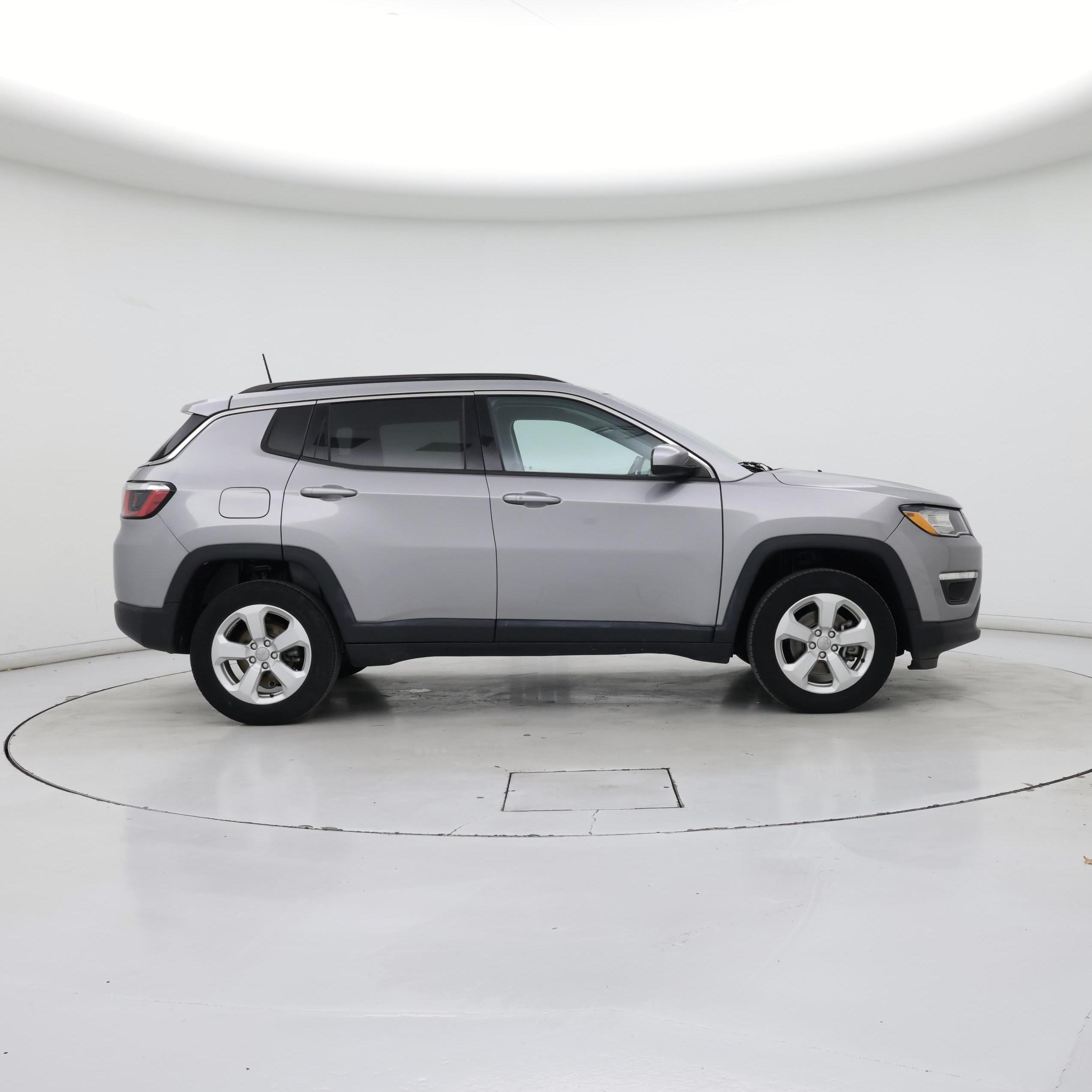 Thumbnail: 2019 Jeep Compass - 7