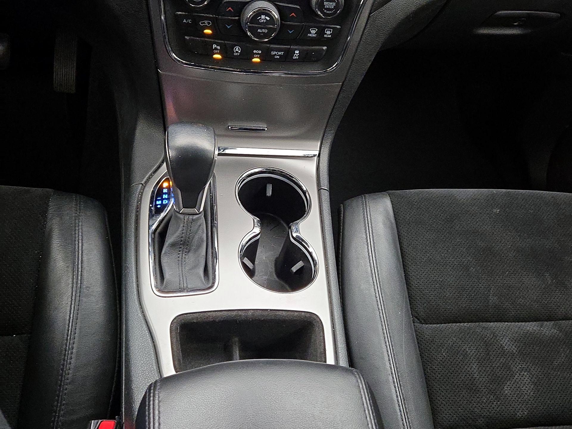 Thumbnail: 2018 Jeep Grand Cherokee - 17