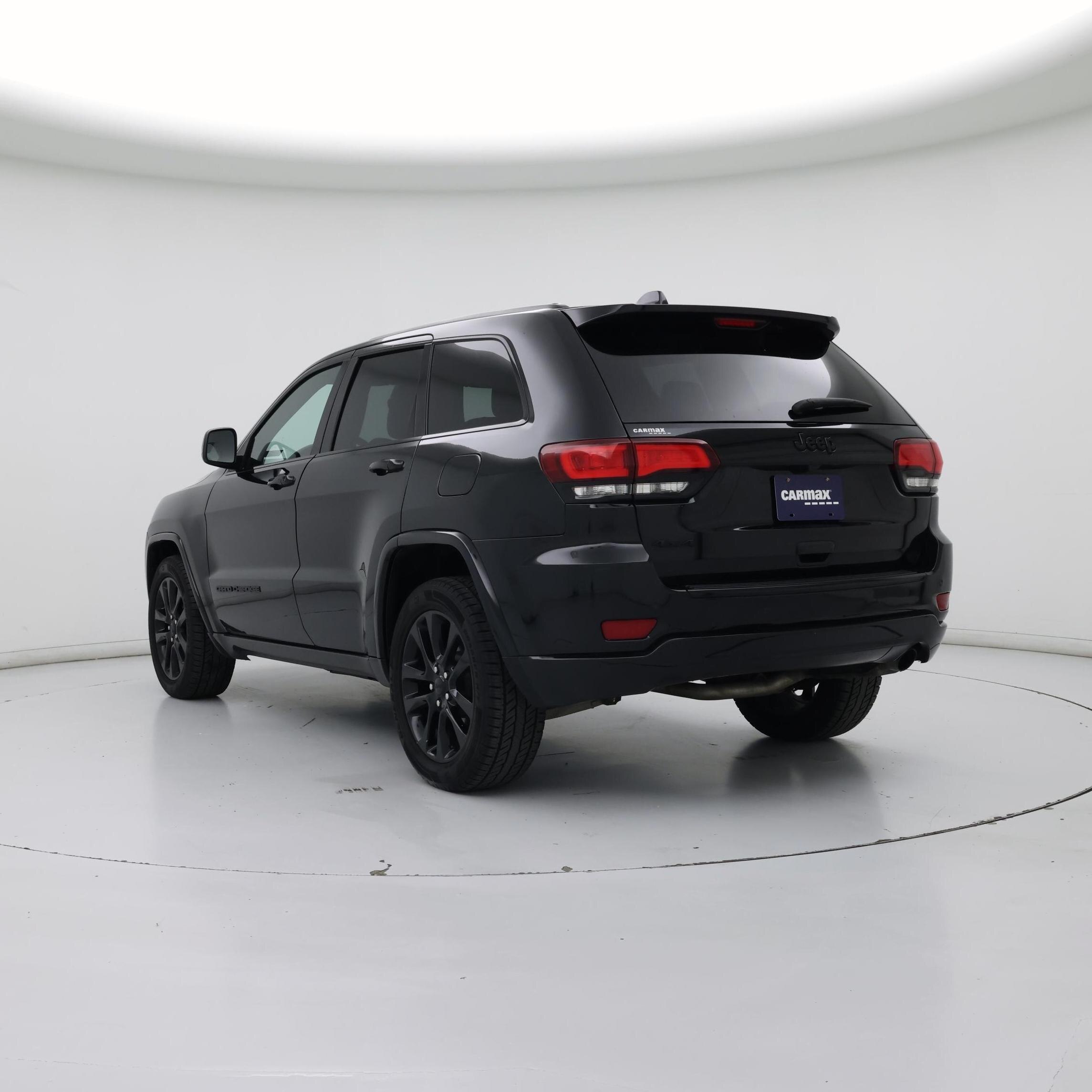 Thumbnail: 2018 Jeep Grand Cherokee - 2