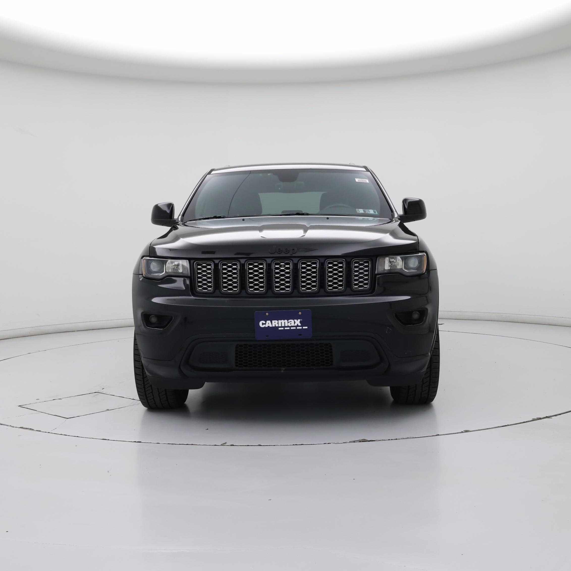 Thumbnail: 2018 Jeep Grand Cherokee - 5