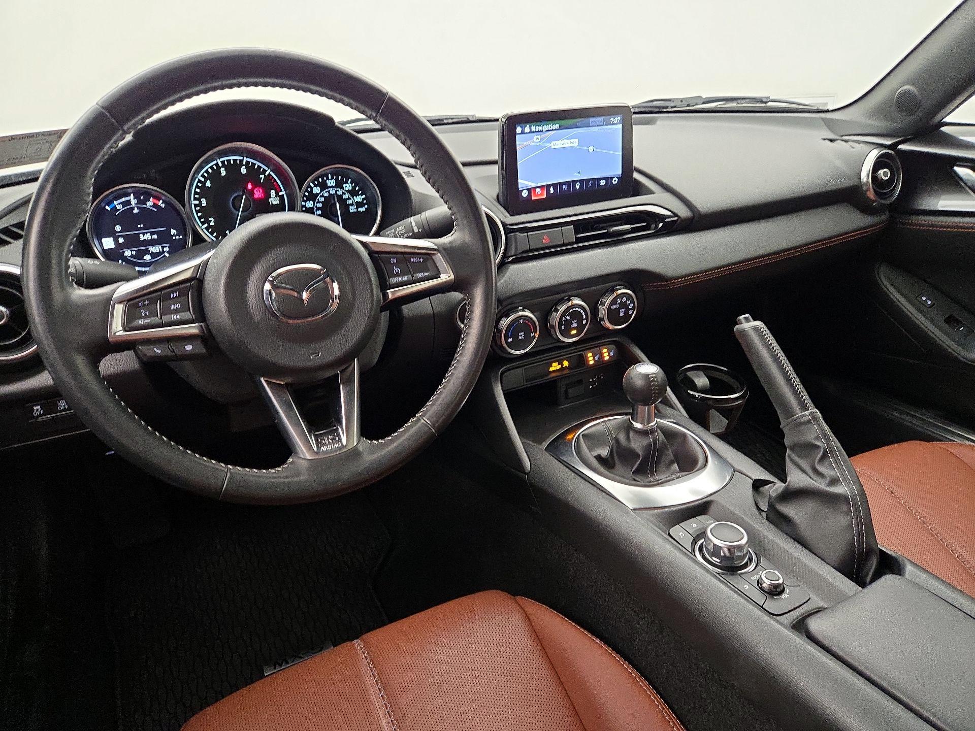 Thumbnail: 2022 Mazda MX-5 Miata - 9